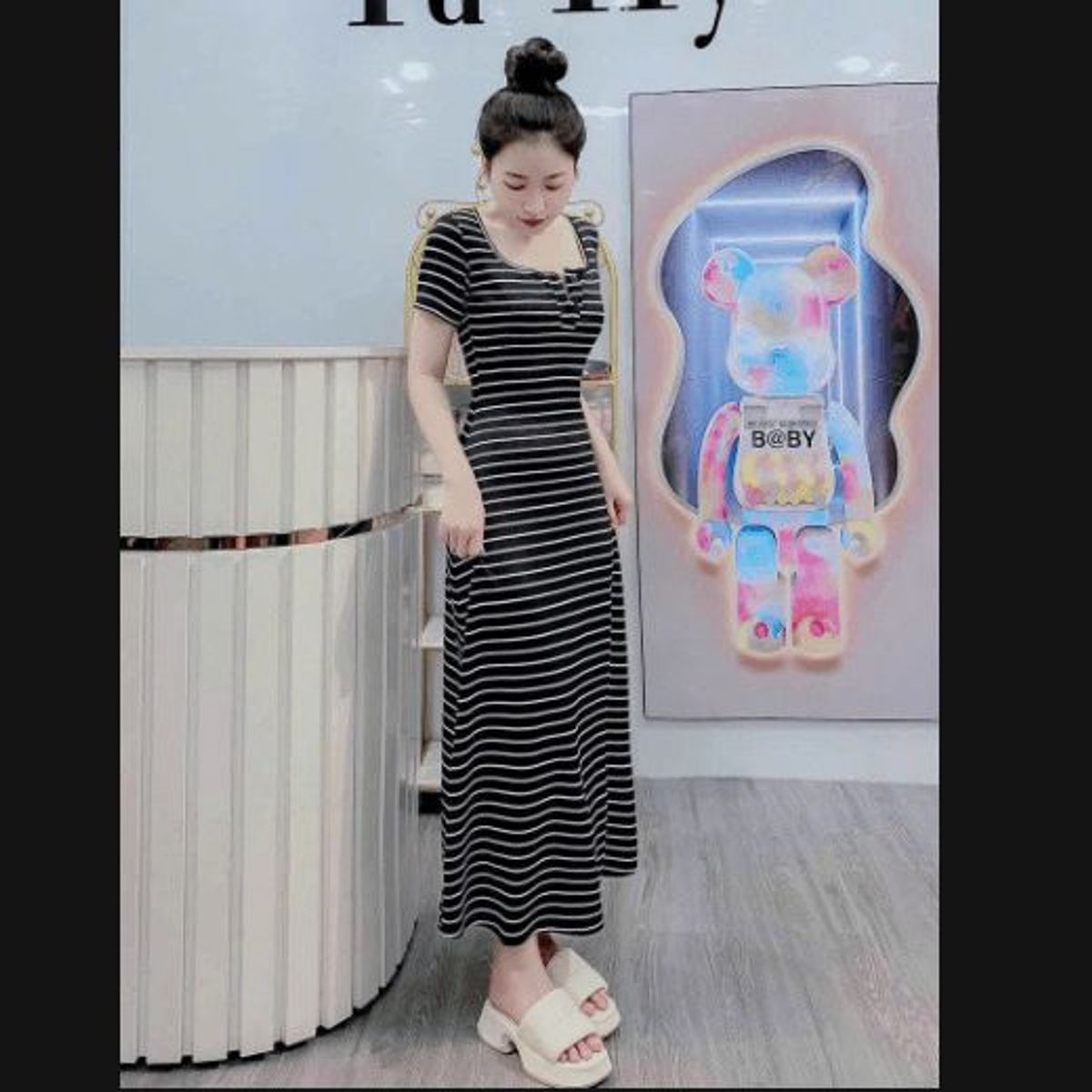 ĐẦM BODY GÂN XỊN DÁNG XÒE FORM DÀI - LÊ PHƯƠNG BOUTIQUE ĐẦM BODY GÂN XỊN DÁNG XÒE FORM DÀI - LÊ PHƯƠNG BOUTIQUE