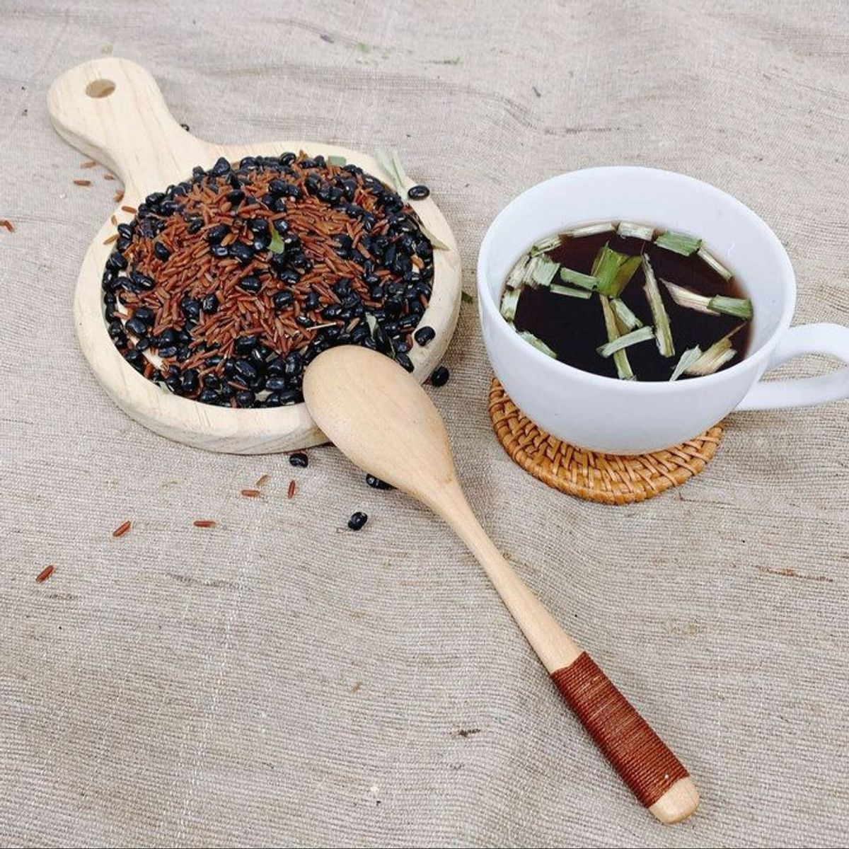 TRÀ GẠO LỨT HUYẾT RỒNG ĐẬU ĐEN XANH LÒNG LÁ DỨA - BAMBOO TRÀ GẠO LỨT HUYẾT RỒNG ĐẬU ĐEN XANH LÒNG LÁ DỨA - BAMBOO