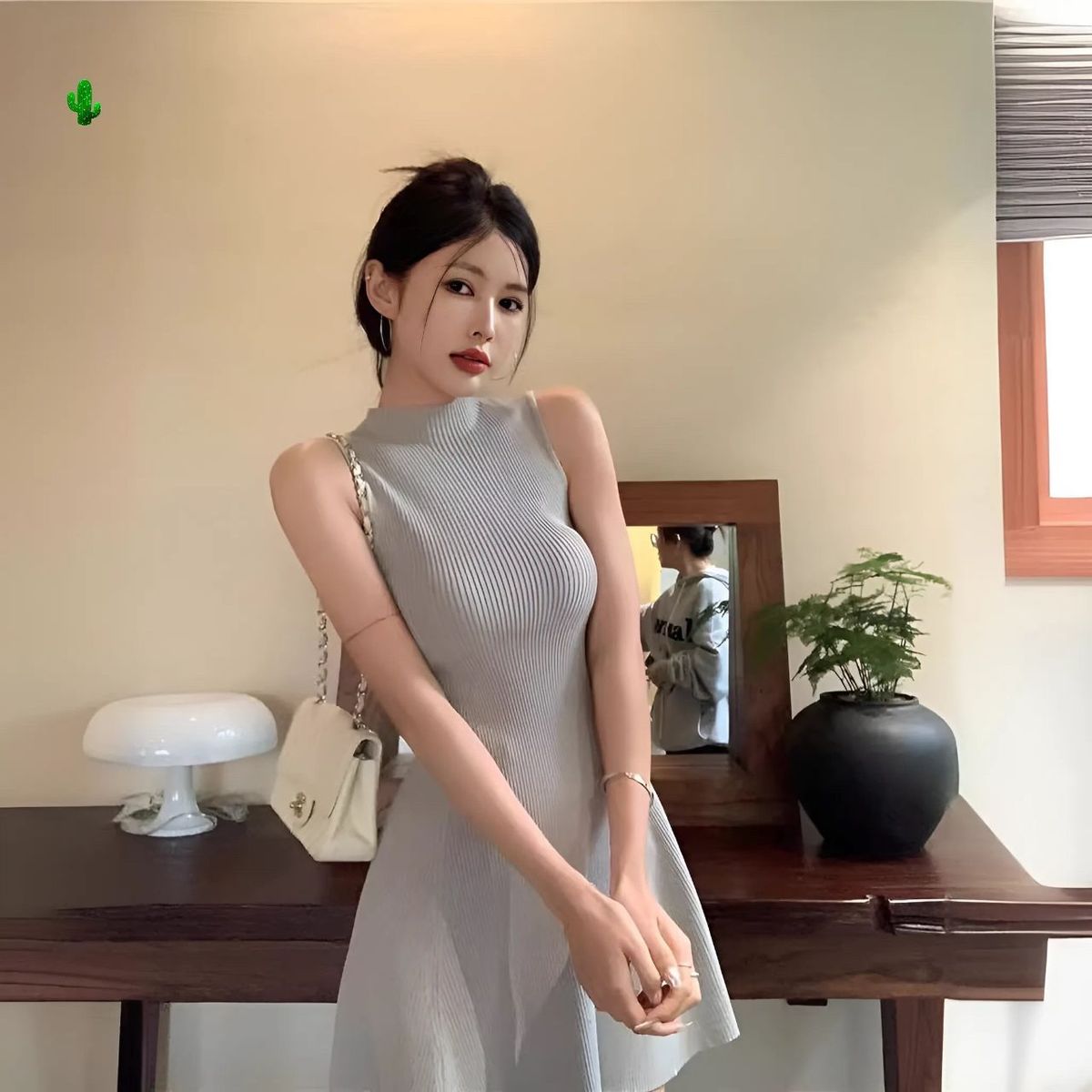 ĐẦM XOÈ CỔ LỌ KÈM QUẦN NGẮN - LÊ PHƯƠNG BOUTIQUE ĐẦM XOÈ CỔ LỌ KÈM QUẦN NGẮN - LÊ PHƯƠNG BOUTIQUE