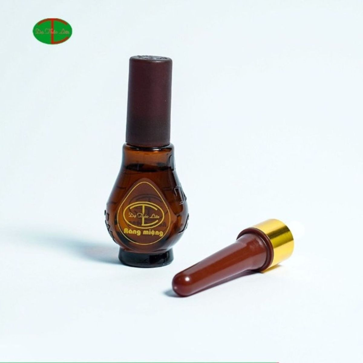 TINH DẦU RĂNG MIỆNG NGỪA SÂU SÚN RĂNG,HÔI MIỆNG,VIÊM HỌNG 5ML - DẠ THẢO LIÊN TINH DẦU RĂNG MIỆNG NGỪA SÂU SÚN RĂNG,HÔI MIỆNG,VIÊM HỌNG 5ML - DẠ THẢO LIÊN