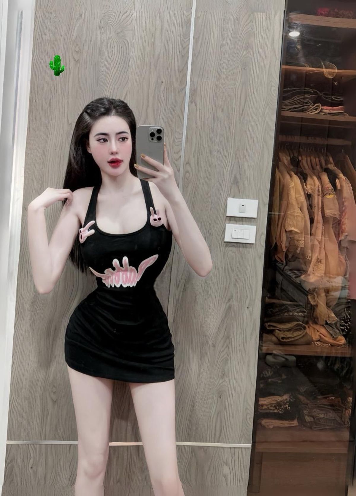 ĐẦM BODY ĐÍNH THỎ THUN BORIP - LÊ PHƯƠNG BOUTIQUE ĐẦM BODY ĐÍNH THỎ THUN BORIP - LÊ PHƯƠNG BOUTIQUE
