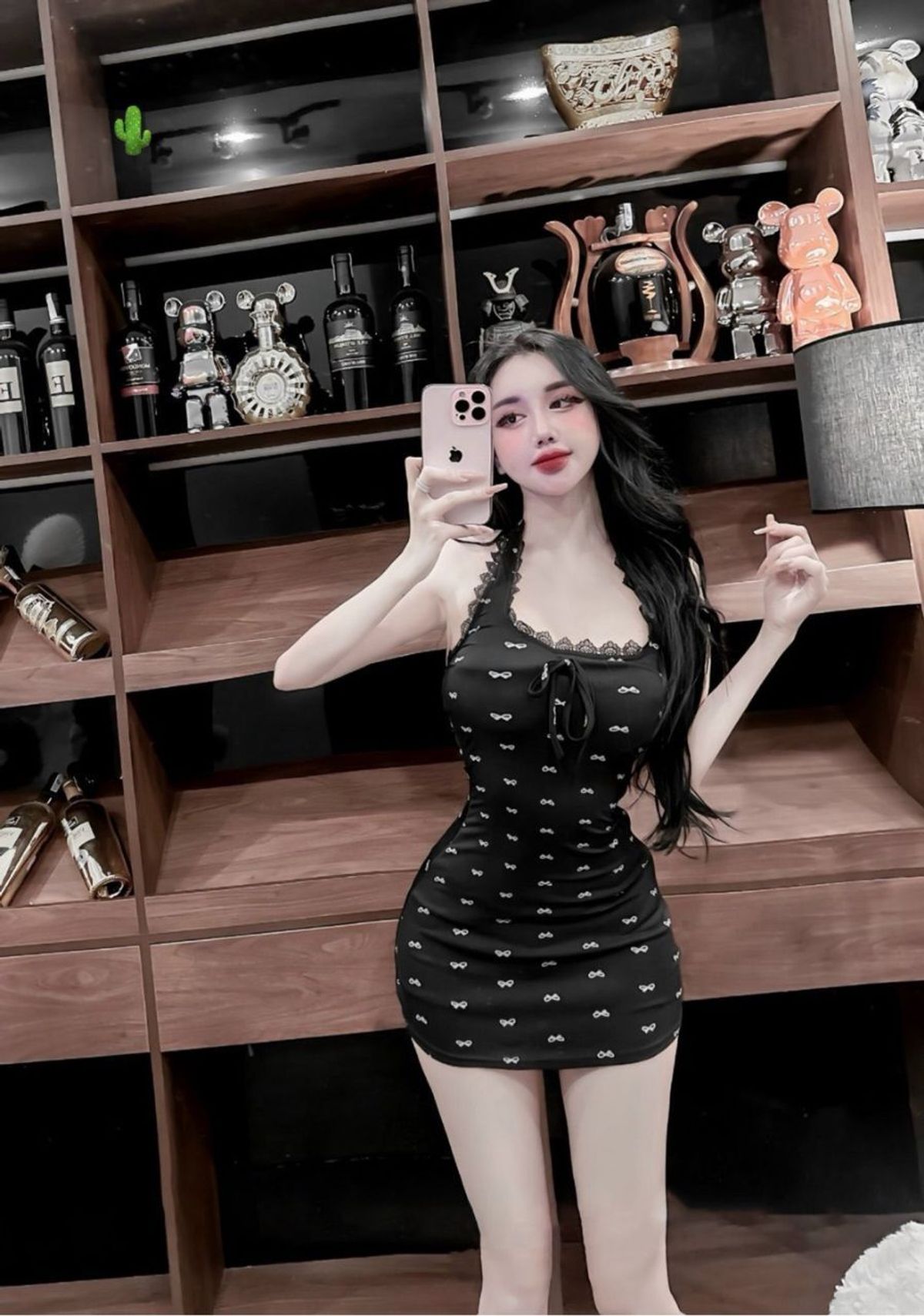 ĐẦM BODY CỔ YẾM PHỐI REN CÓ BRA - LÊ PHƯƠNG BOUTIQUE ĐẦM BODY CỔ YẾM PHỐI REN CÓ BRA - LÊ PHƯƠNG BOUTIQUE