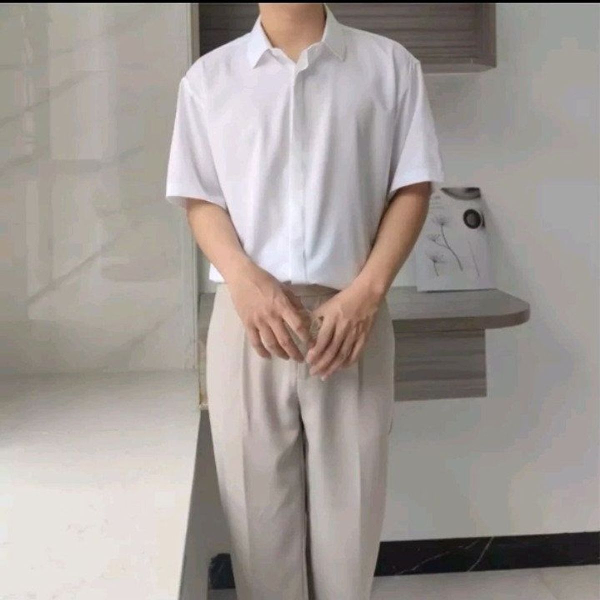 ÁO SƠ MI NAM NGẮN TAY THỜI TRANG HIỆN ĐẠI YVY66_ TRIỆU VY STORE ÁO SƠ MI NAM NGẮN TAY THỜI TRANG HIỆN ĐẠI YVY66_ TRIỆU VY STORE