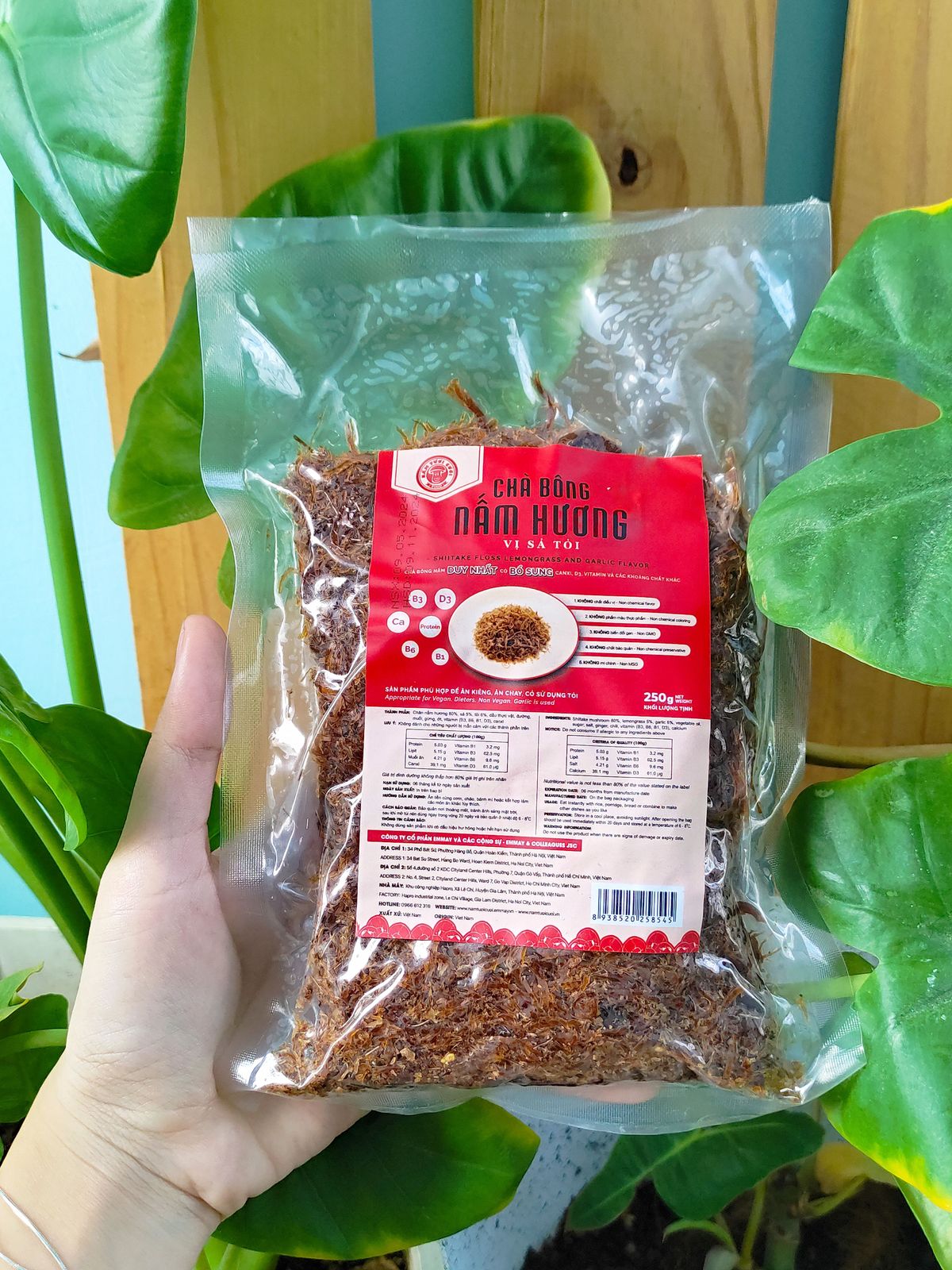 Chà Bông Nấm Hương Chay Vị Cay Ngọt túi 250g - Nấm Tươi Cười Chà Bông Nấm Hương Chay Vị Cay Ngọt túi 250g - Nấm Tươi Cười
