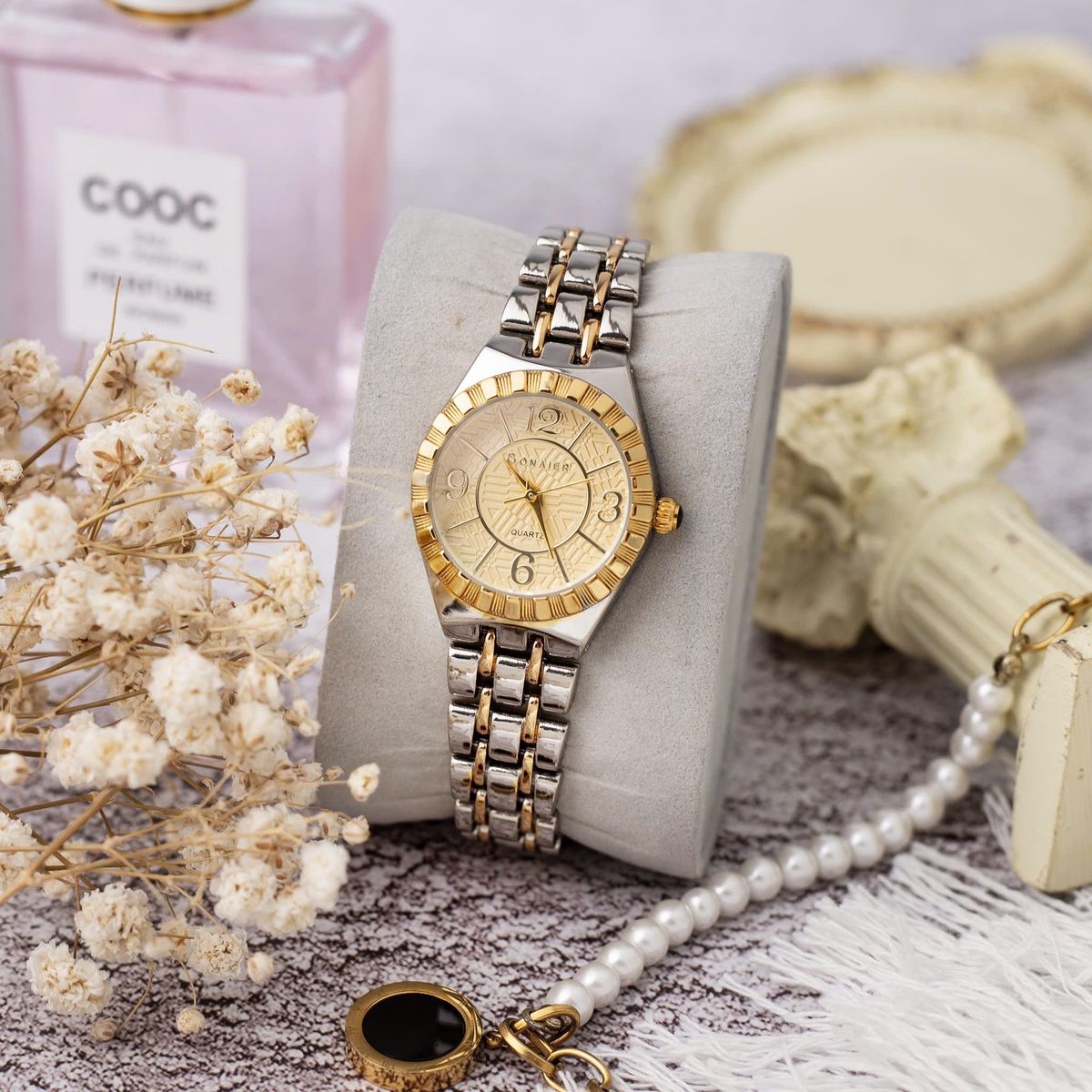 Đồng hồ nữ dây inox Bonaier 138 mặt tròn chính hãng đeo tay thời trang Đồng hồ nữ dây inox Bonaier 138 mặt tròn chính hãng đeo tay thời trang