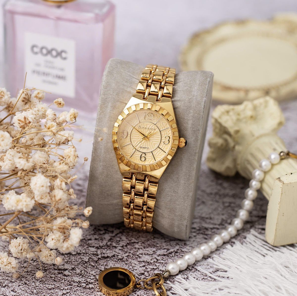 Đồng hồ nữ dây inox Bonaier 138 mặt tròn chính hãng đeo tay thời trang Đồng hồ nữ dây inox Bonaier 138 mặt tròn chính hãng đeo tay thời trang