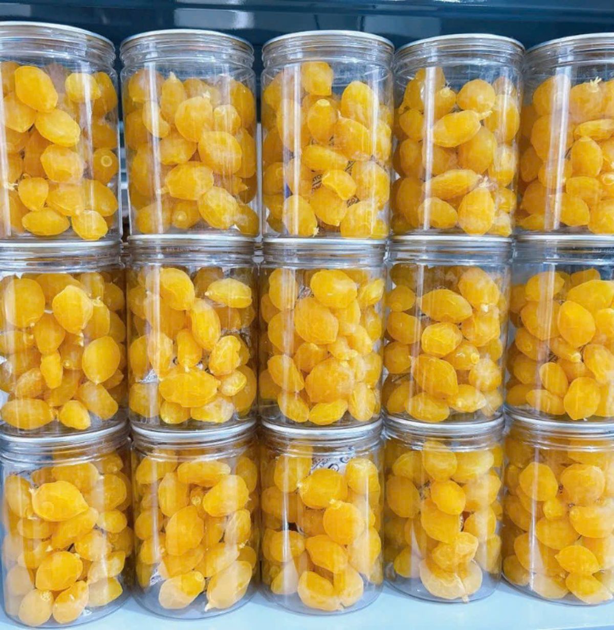 Mứt Đào Vàng Hũ 400G Mứt Đào Vàng Hũ 400G