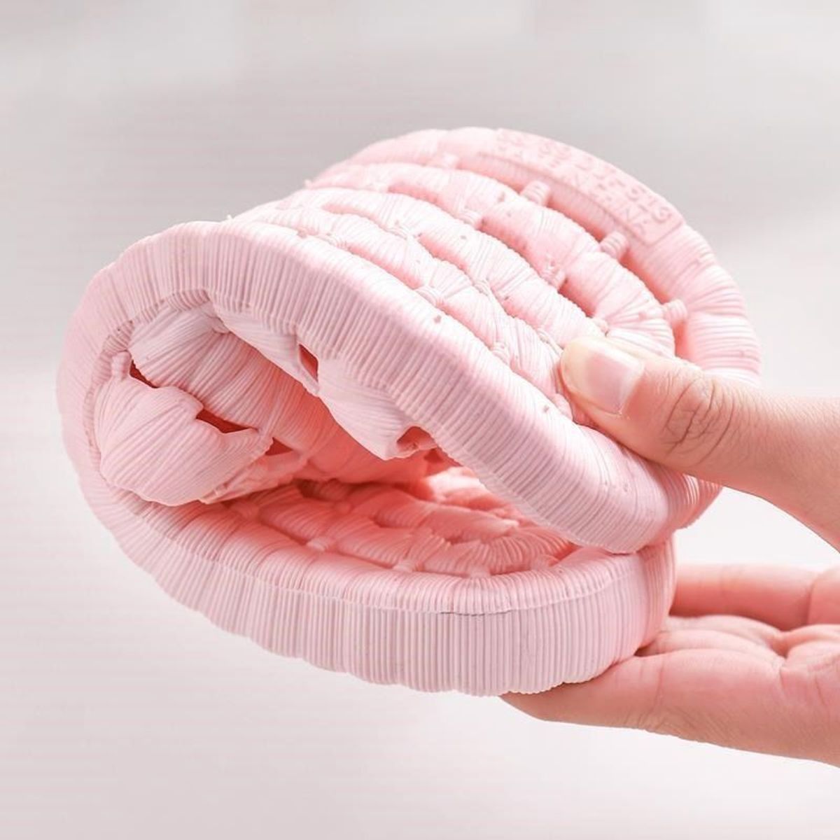 DÉP XỐP LỖ ĐI TRONG NHÀ CHỐNG NƯỚC SIÊU ÊM D008 - LADY'S PASSION DÉP XỐP LỖ ĐI TRONG NHÀ CHỐNG NƯỚC SIÊU ÊM D008 - LADY'S PASSION