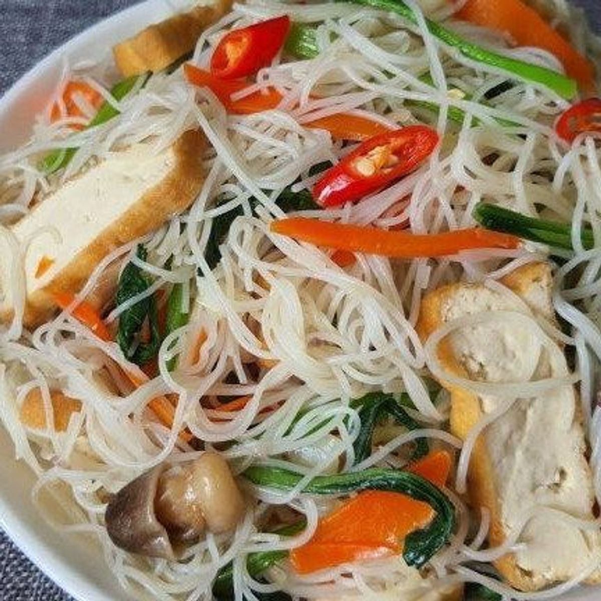 BÚN KHÔ ĐẶC SẢN BÌNH ĐỊNH TÚI 500G K04 - LADY'S PASSION BÚN KHÔ ĐẶC SẢN BÌNH ĐỊNH TÚI 500G K04 - LADY'S PASSION