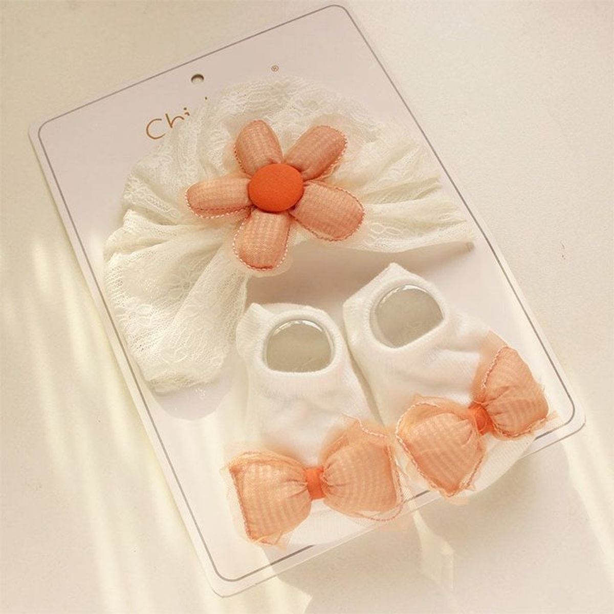 SET MŨ TUBAN KÈM TẤT CHICBABY CHO BÉ 0-2 TUỔI 56109 - LADY'S PASSION SET MŨ TUBAN KÈM TẤT CHICBABY CHO BÉ 0-2 TUỔI 56109 - LADY'S PASSION