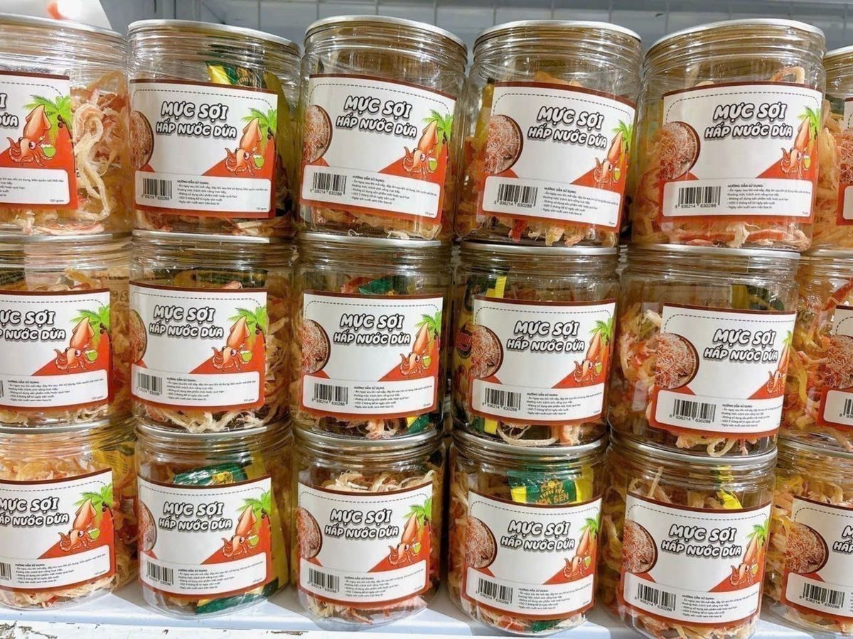 Mực sợi hấp nước dừa hủ 120G Mực sợi hấp nước dừa hủ 120G