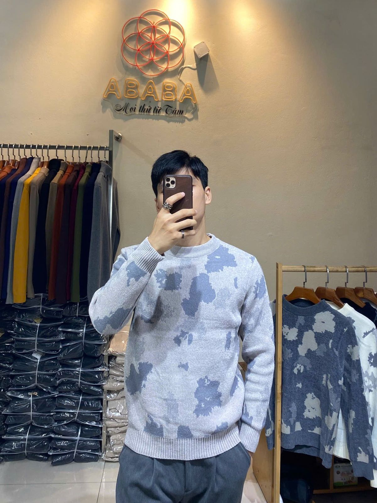 Áo len nam cổ tròn áo cổ 3p len nam len nhung dày siêu ấm họa tiết trẻ trung Hà Đinh - M L XL XXL - 3p-913loang Bán sỉ bán buôn Áo len nam cổ tròn áo cổ 3p len nam len nhung dày siêu ấm họa tiết trẻ trung Hà Đinh - M L XL XXL - 3p-913loang Bán sỉ bán buôn