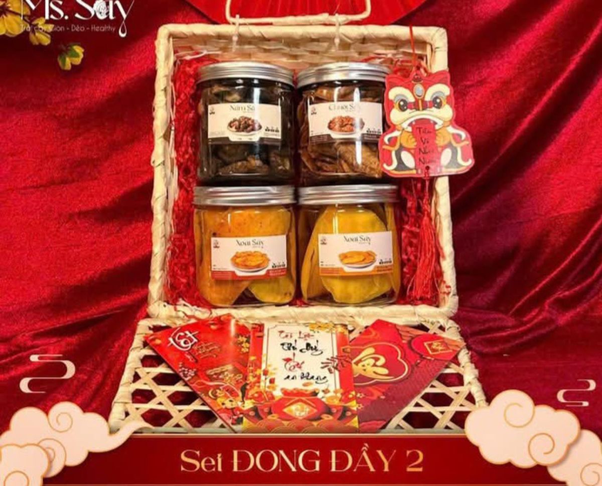 SET QUÀ TẾT TRÁI CÂY SẤY LẠNH TƯƠI NGON DẺO GIÒN KHÔNG CHẤT BẢO QUẢN KHÔNG ĐƯỜNG HÓA HỌC SET QUÀ TẾT TRÁI CÂY SẤY LẠNH TƯƠI NGON DẺO GIÒN KHÔNG CHẤT BẢO QUẢN KHÔNG ĐƯỜNG HÓA HỌC