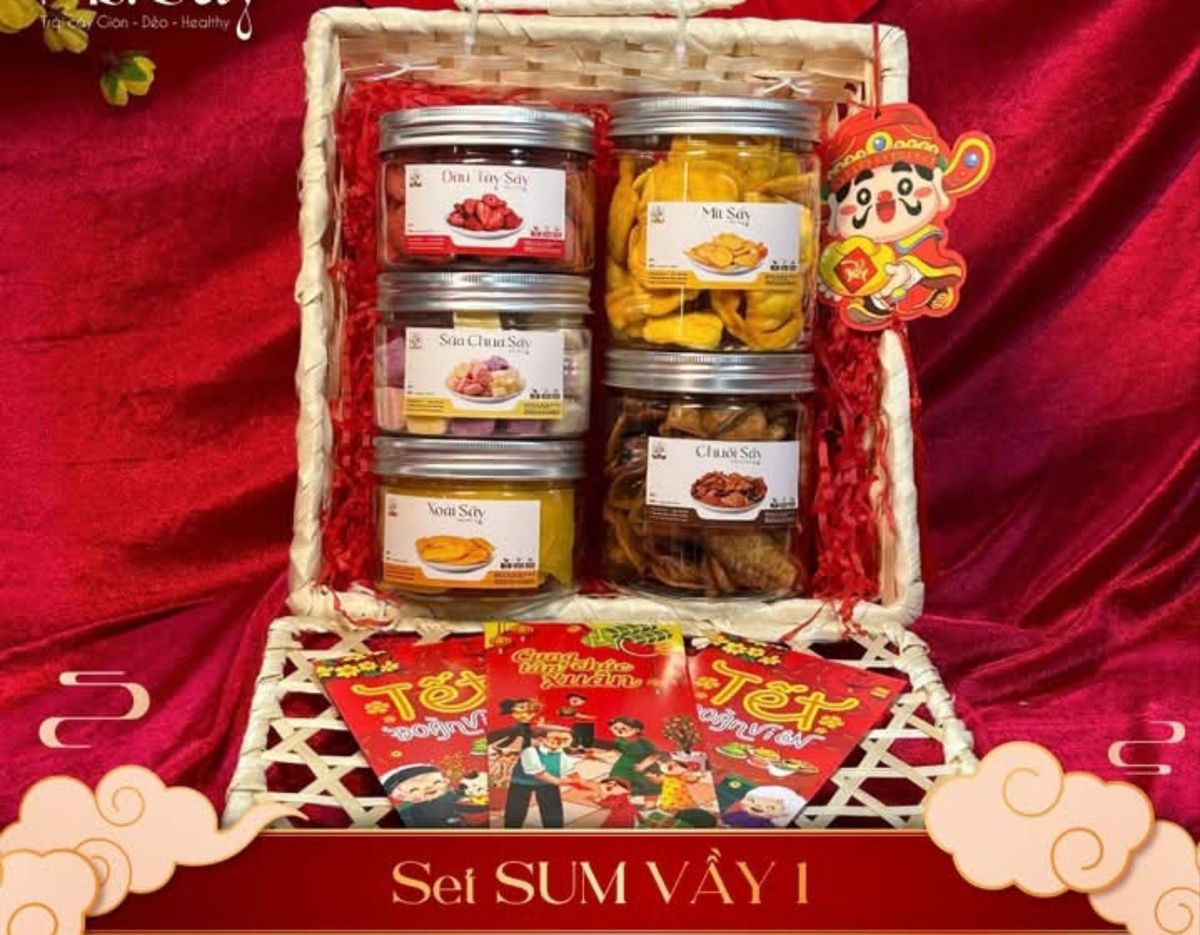 SET QUÀ TẾT TRÁI CÂY SẤY LẠNH TƯƠI NGON DẺO GIÒN KHÔNG CHẤT BẢO QUẢN KHÔNG ĐƯỜNG HÓA HỌC SET QUÀ TẾT TRÁI CÂY SẤY LẠNH TƯƠI NGON DẺO GIÒN KHÔNG CHẤT BẢO QUẢN KHÔNG ĐƯỜNG HÓA HỌC