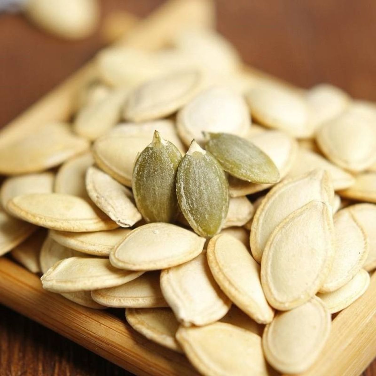 500g Hạt bí rang củi, hạt bí Tân Bảo Ký sạch, thơm ngon, béo giòn, tốt cho sức khoẻ hàng chuẩn, món ngon ngày Tết - CTB628, ăn vặt 500g Hạt bí rang củi, hạt bí Tân Bảo Ký sạch, thơm ngon, béo giòn, tốt cho sức khoẻ hàng chuẩn, món ngon ngày Tết - CTB628, ăn vặt