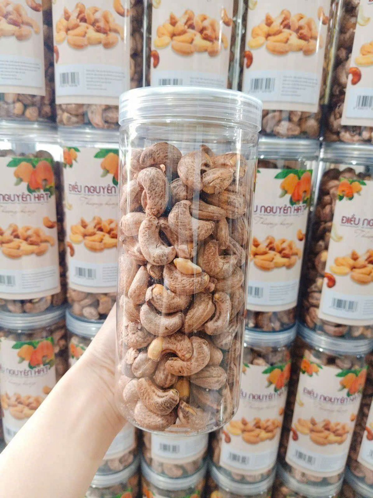 Hạt điều nguyên hạt thượng hạng loại ngon Bình Phước Hạt điều nguyên hạt thượng hạng loại ngon Bình Phước