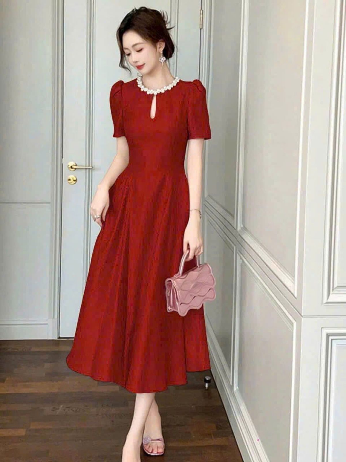 Đầm xòe cổ cườm giọt nước thiết kế sang trọng hàng cao cấp Đầm xòe cổ cườm giọt nước thiết kế sang trọng hàng cao cấp