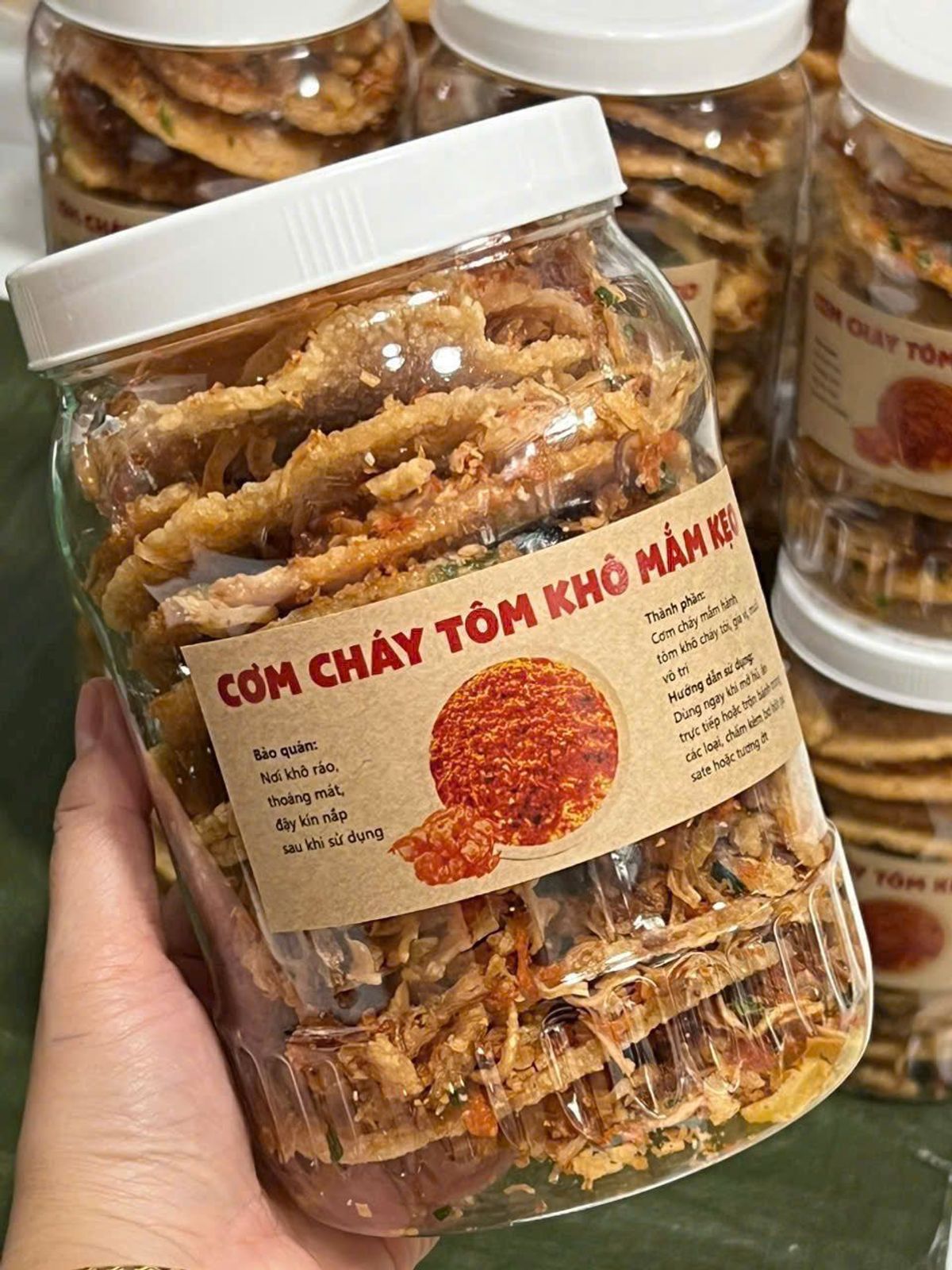 CƠM CHÁY TÔM KHÔ MẮM KẸO: ĐẬM ĐÀ HƯƠNG VỊ VIỆT 500G - WINNIE HOUSE CƠM CHÁY TÔM KHÔ MẮM KẸO: ĐẬM ĐÀ HƯƠNG VỊ VIỆT 500G - WINNIE HOUSE