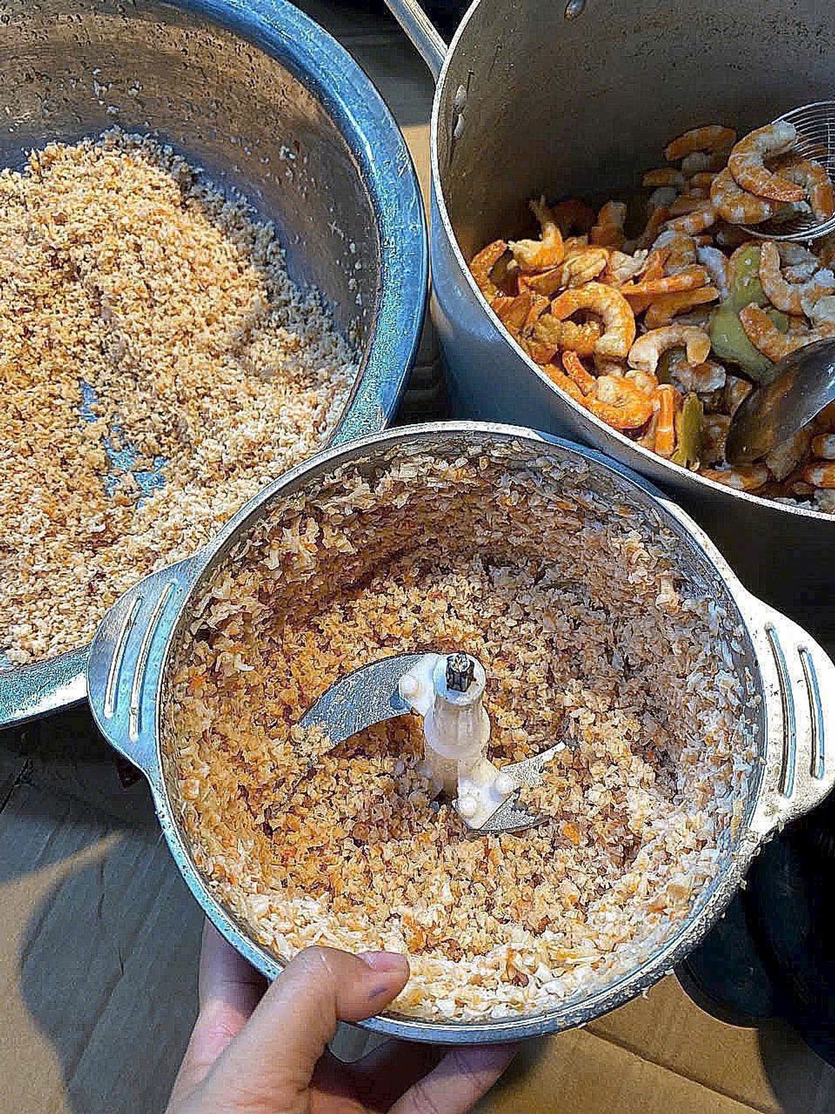 CƠM CHÁY TÔM KHÔ MẮM KẸO: ĐẬM ĐÀ HƯƠNG VỊ VIỆT 500G - WINNIE HOUSE CƠM CHÁY TÔM KHÔ MẮM KẸO: ĐẬM ĐÀ HƯƠNG VỊ VIỆT 500G - WINNIE HOUSE