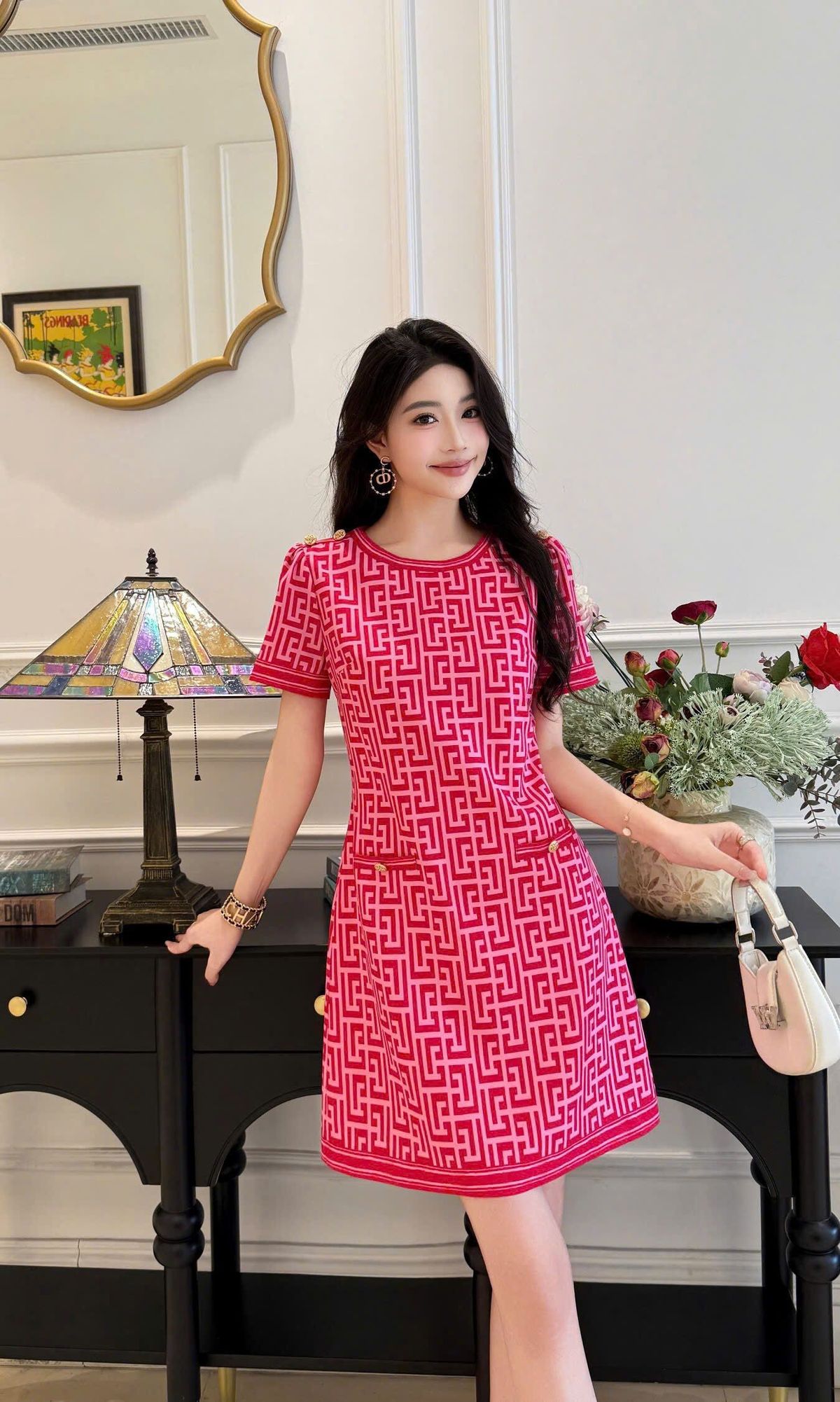 Đầm quảng châu form suông Đầm quảng châu form suông