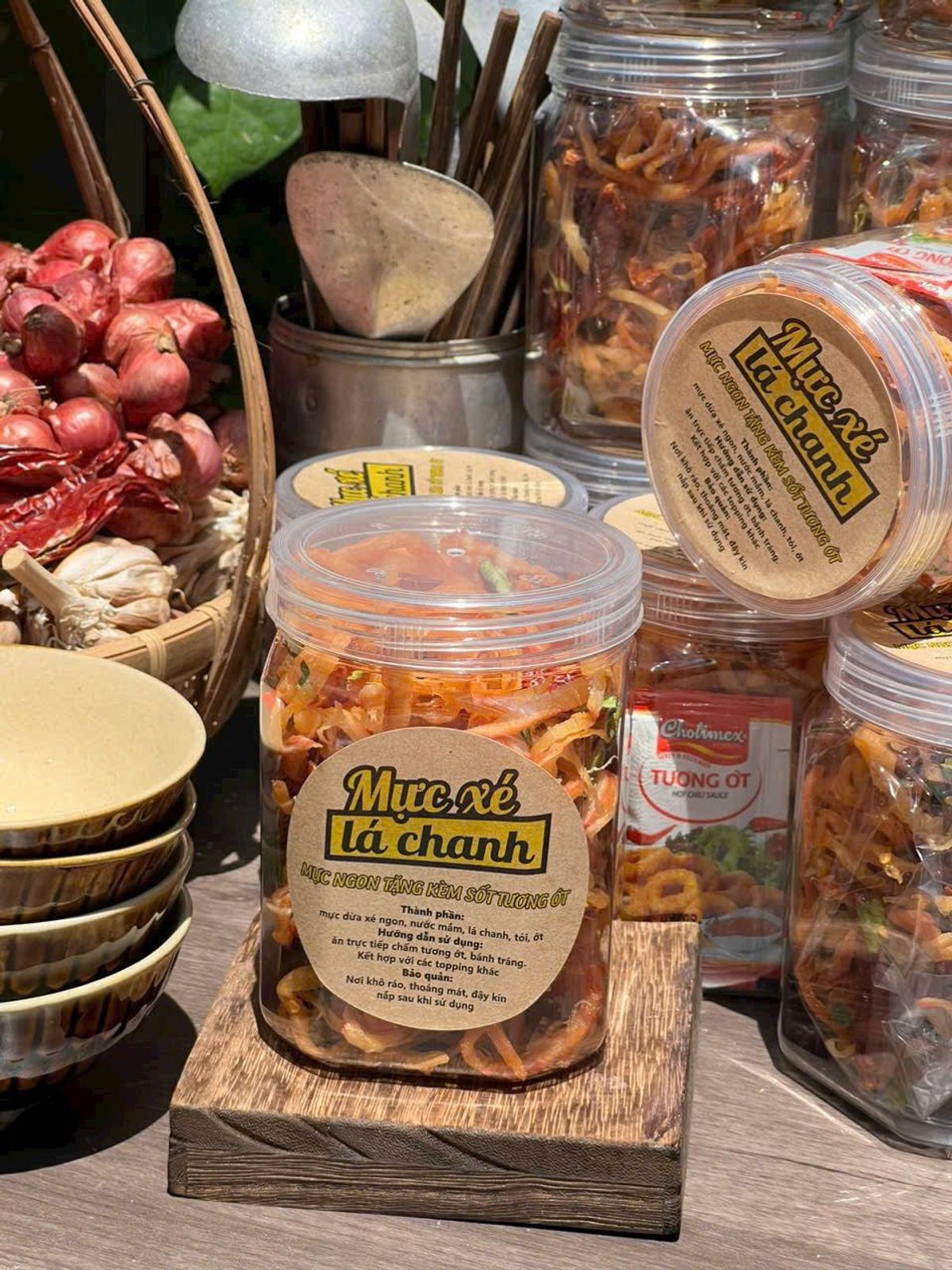 MỰC XÉ LÁ CHANH - CHUẨN VỊ, CHUẨN NGON 250G - WINNIE HOUSE MỰC XÉ LÁ CHANH - CHUẨN VỊ, CHUẨN NGON 250G - WINNIE HOUSE