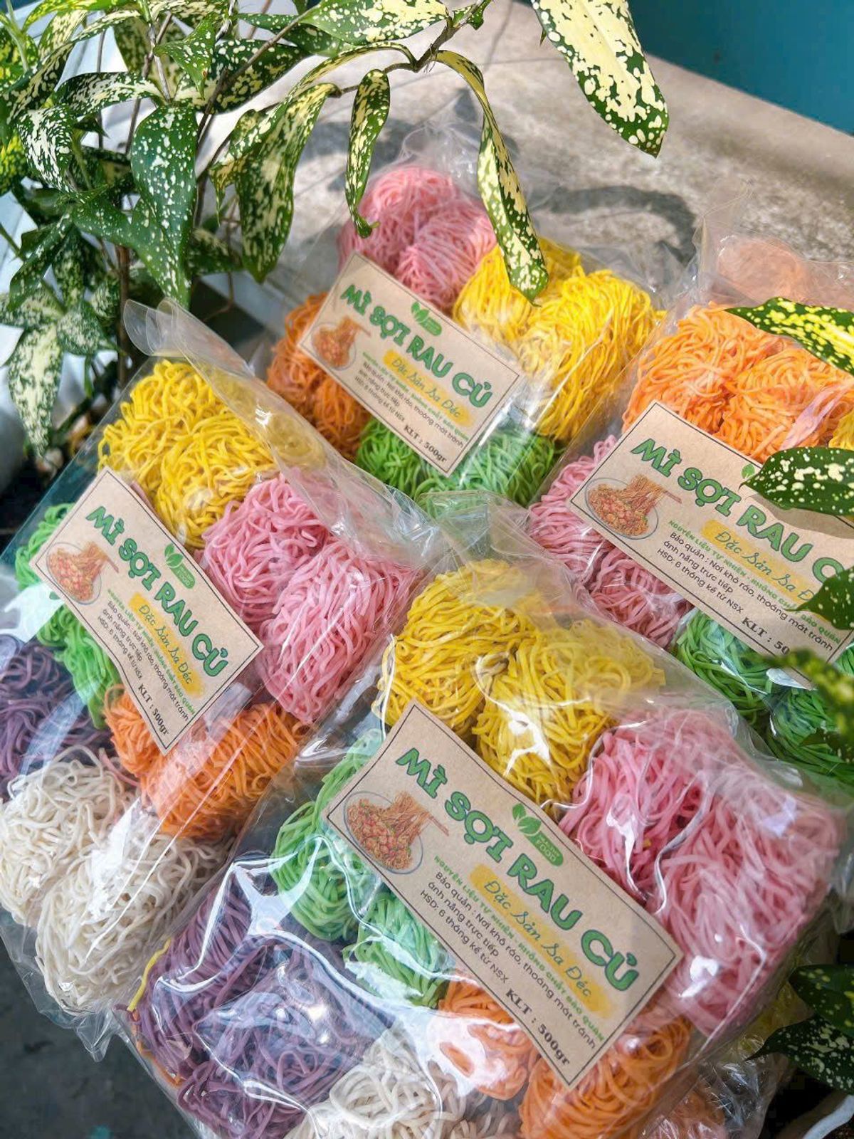 MÌ SỢI RAU CỦ - CHUẨN SẠCH - GIÀU DƯỠNG CHẤT 500G - WINNIE HOUSE MÌ SỢI RAU CỦ - CHUẨN SẠCH - GIÀU DƯỠNG CHẤT 500G - WINNIE HOUSE