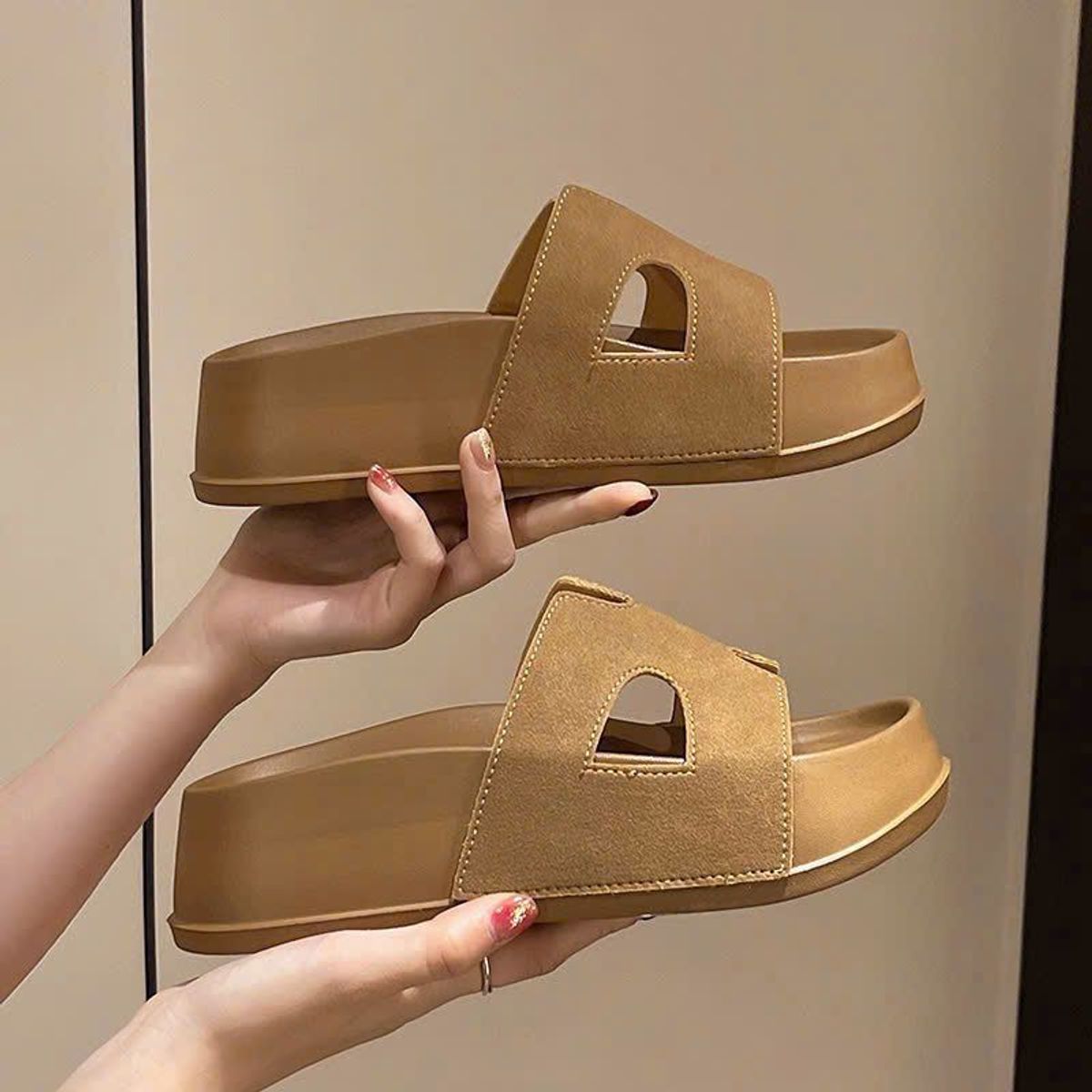 DÉP QUAI NGANG EVA 5CM SIÊU NHẸ – MỀM MẠI, CHỐNG THẤM, BỀN ĐẸP - PIPI STORE DÉP QUAI NGANG EVA 5CM SIÊU NHẸ – MỀM MẠI, CHỐNG THẤM, BỀN ĐẸP - PIPI STORE