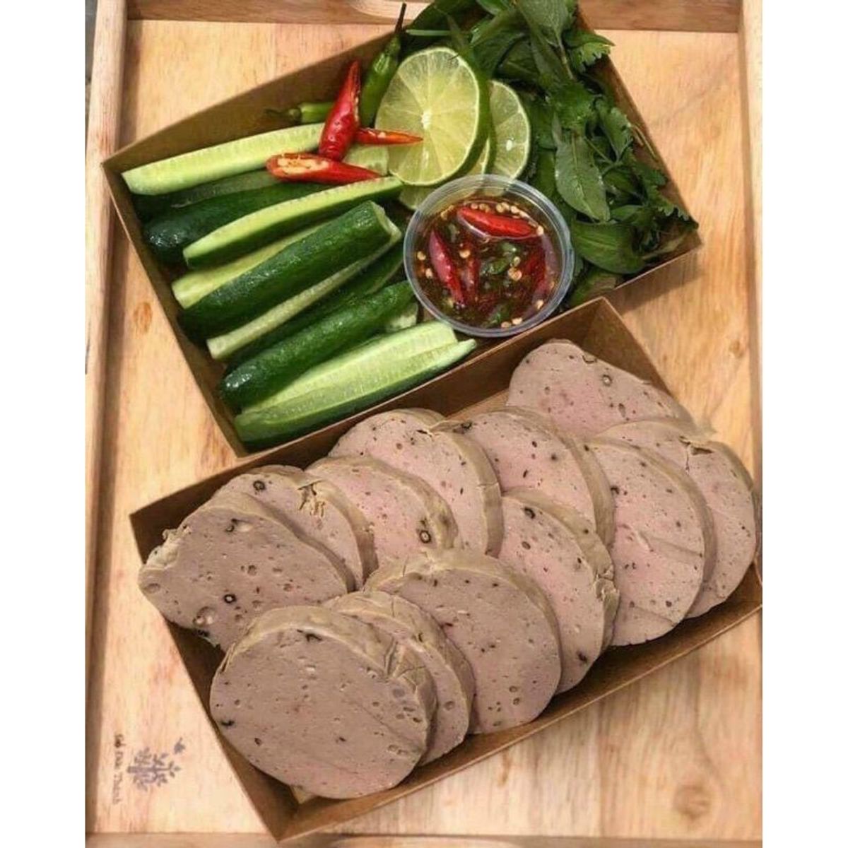 Hàng loại 1 chả Bò Tiêu đen 500gr (giao tphcm) Hàng loại 1 chả Bò Tiêu đen 500gr (giao tphcm)