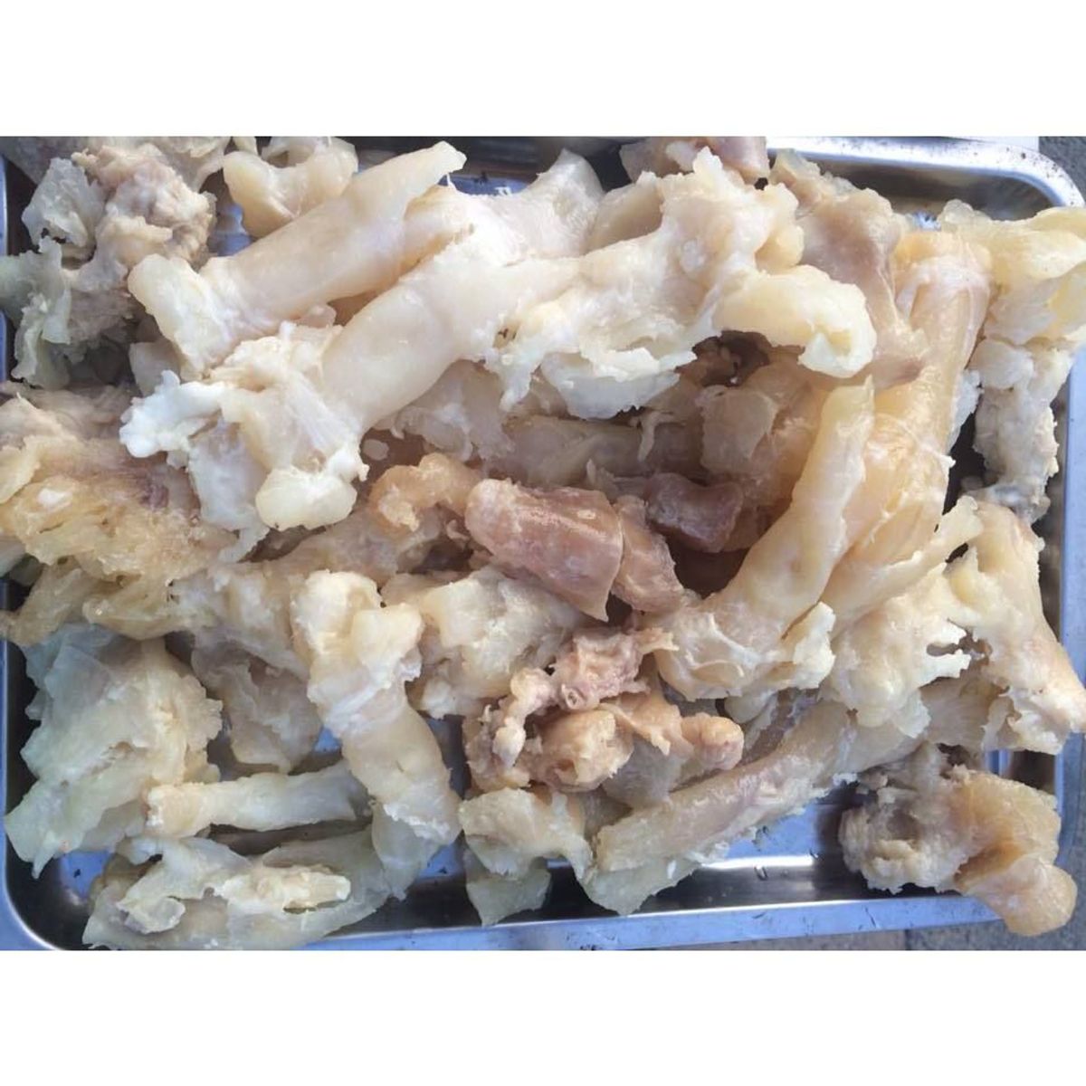 Gân y bò sống Túi 1kg (GIAO HOA TOC HCM) Gân y bò sống Túi 1kg (GIAO HOA TOC HCM)