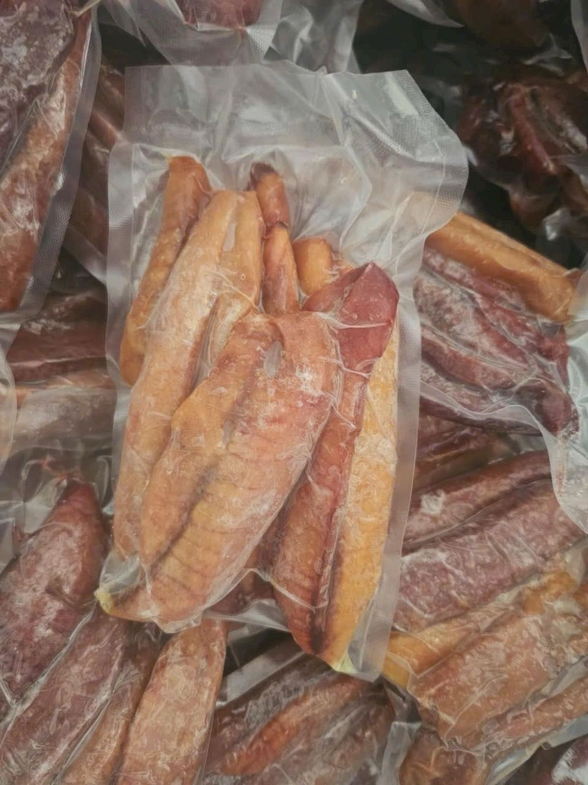 Trứng cá ngừ đại dương túi 1kg (giao tphcm) Trứng cá ngừ đại dương túi 1kg (giao tphcm)