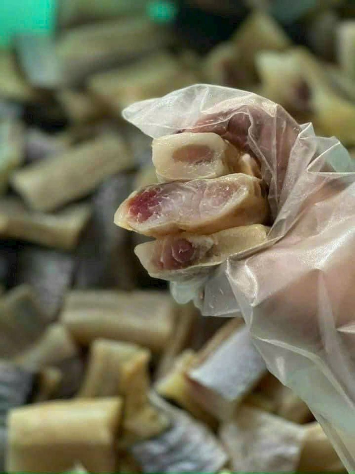 KHÔ CÁ DỨA PHI LÊ – ĂN LÀ MÊ, CHIÊN LÀ NGON 500G - WINNIE HOUSE KHÔ CÁ DỨA PHI LÊ – ĂN LÀ MÊ, CHIÊN LÀ NGON 500G - WINNIE HOUSE