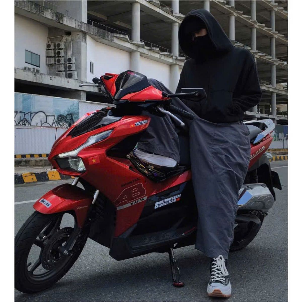 Áo Khoác Hoodie Zip Ninja Trơn Cổ Cao 2 Nón có túi Trong Tay Xỏ Ngón Phong Cách Ninja Che Mặt Mũ Rộng Siêu Ngầu Áo Khoác Hoodie Zip Ninja Trơn Cổ Cao 2 Nón có túi Trong Tay Xỏ Ngón Phong Cách Ninja Che Mặt Mũ Rộng Siêu Ngầu