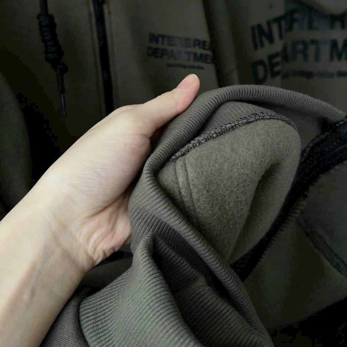 Áo Khoác Nỉ Hoodie Zip INTERBREAK Nhiều Màu Form Rộng Unisex Nam Nữ Áo Khoác Nỉ Hoodie Zip INTERBREAK Nhiều Màu Form Rộng Unisex Nam Nữ