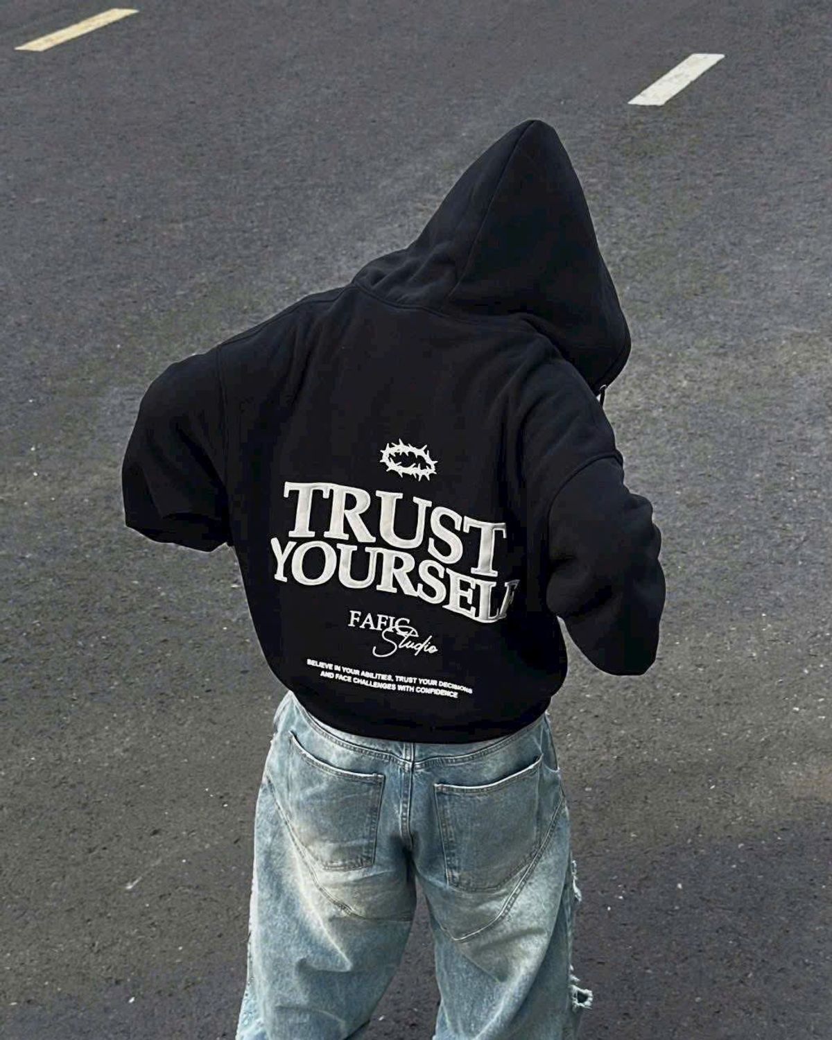 Áo khoác Zip Boxy TRUST YOURSELF chất nỉ bông dáng rộng hoodie zip from rộng nam nữ unisex Áo khoác Zip Boxy TRUST YOURSELF chất nỉ bông dáng rộng hoodie zip from rộng nam nữ unisex