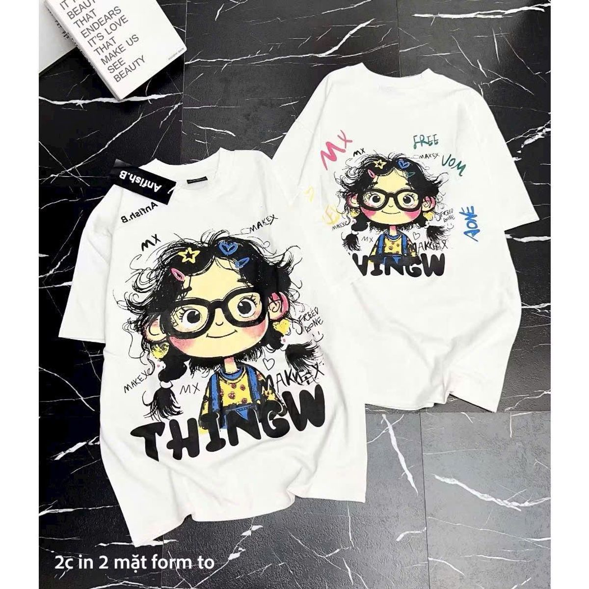 Áo thun nữ in hình CÔ GÁI ĐEO KÍNH chất liệu cotton siêu HOT HIT. Áo phông nam nữ mẫu mới 2025 Áo thun nữ in hình CÔ GÁI ĐEO KÍNH chất liệu cotton siêu HOT HIT. Áo phông nam nữ mẫu mới 2025