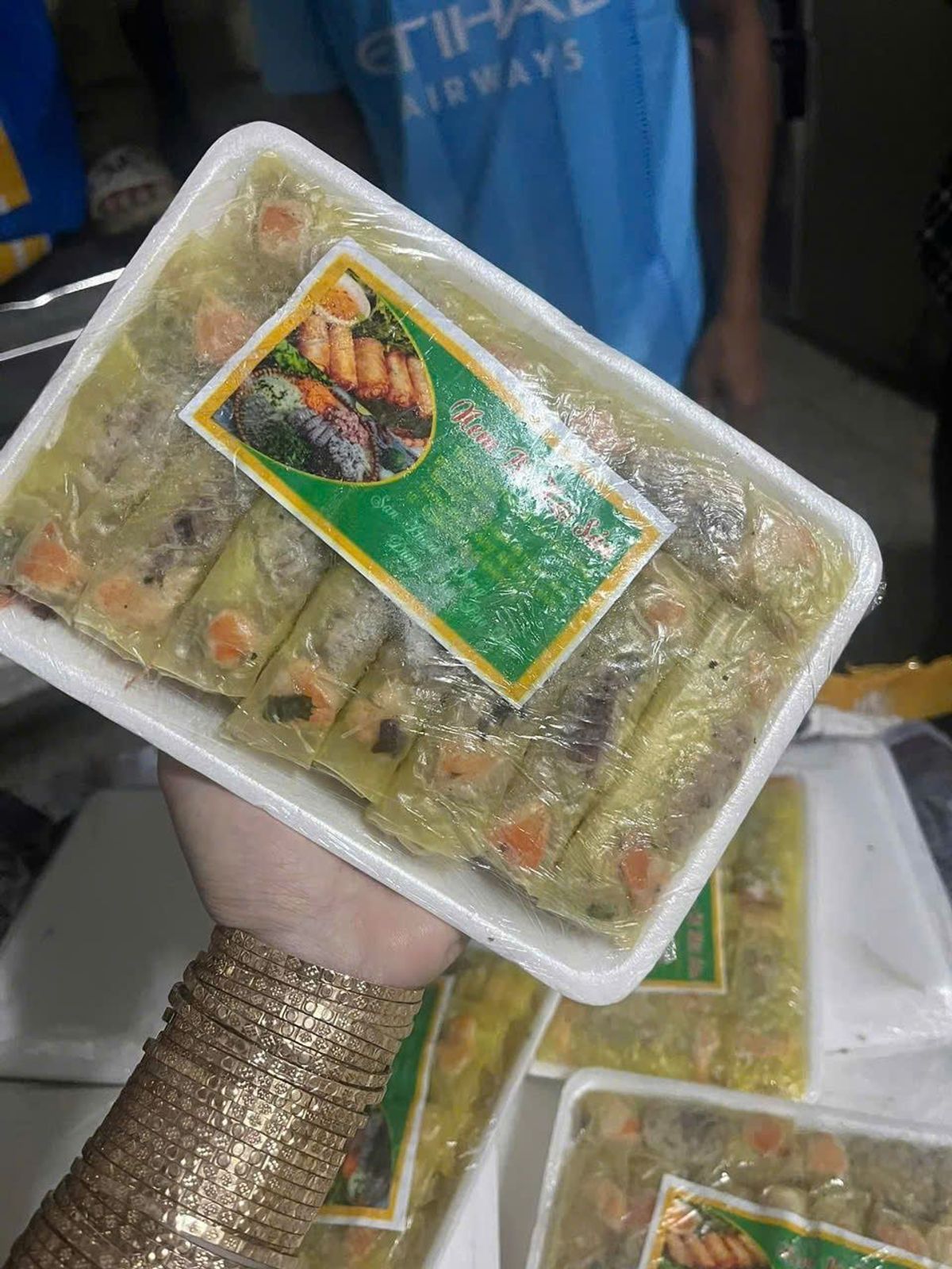 Nem bề bề hải sản khay 10 cuốn Nem bề bề hải sản khay 10 cuốn