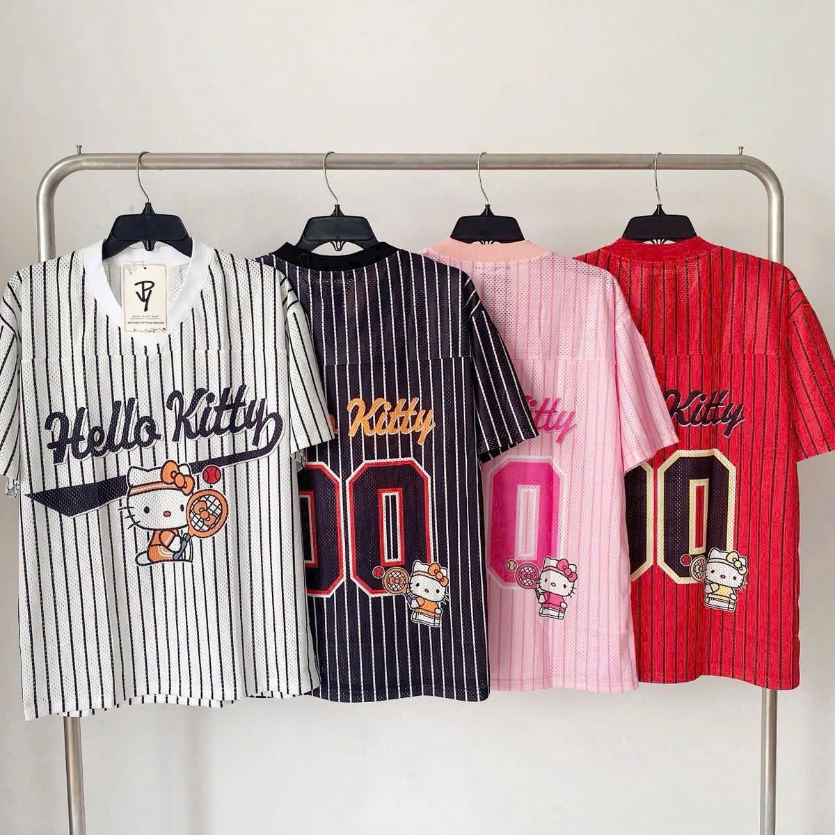 Áo Thun Lưới Mới Về - Đặc Điểm Nổi Bật in Hello Kitty Bóng Bàn 00 Áo Thun Lưới Mới Về - Đặc Điểm Nổi Bật in Hello Kitty Bóng Bàn 00