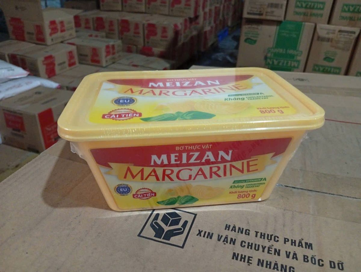 Bơ Meizan Thực Vật Thơm Ngon hộp 800g Bơ Meizan Thực Vật Thơm Ngon hộp 800g