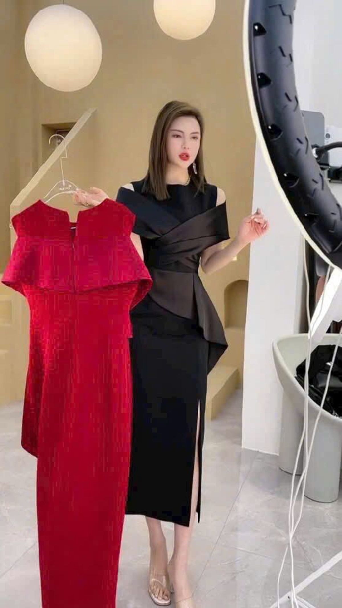 Đầm body vai choàng thiết kế sang trọng hàng cao cấp Đầm body vai choàng thiết kế sang trọng hàng cao cấp
