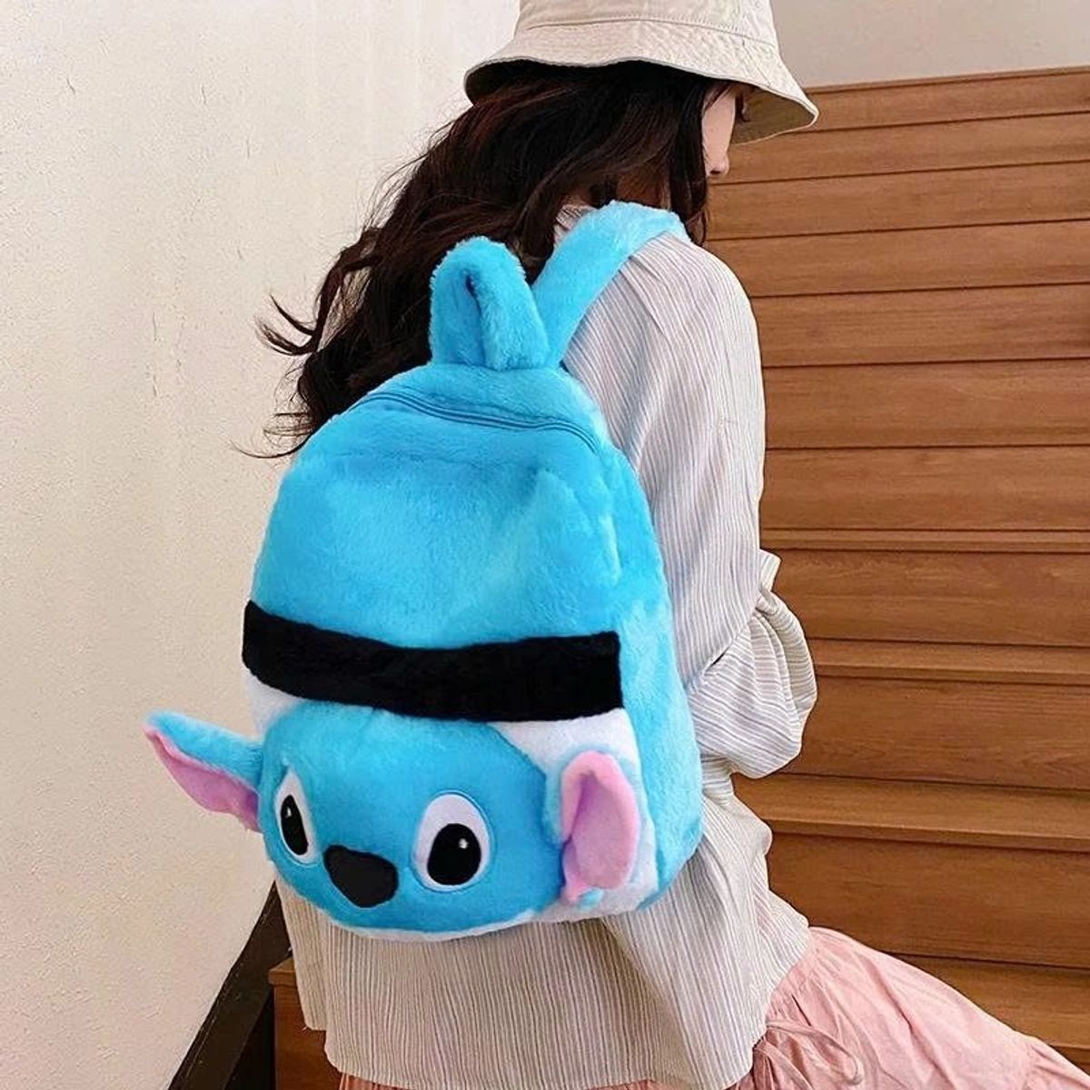 BALO LÔNG STITCH SỌC ĐEN ĐÁNG YÊU CHO BÉ MẦM NON - PIPI STORE BALO LÔNG STITCH SỌC ĐEN ĐÁNG YÊU CHO BÉ MẦM NON - PIPI STORE