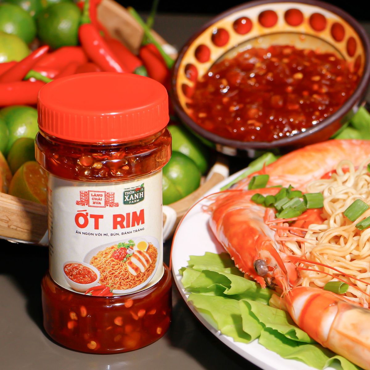 Ớt Rim Làng Chài Xưa hủ 140g Làm Từ Ớt Tươi, Tỏi Tươi Ăn Kèm Với Bún, Mì, Bánh Tráng Ớt Rim Làng Chài Xưa hủ 140g Làm Từ Ớt Tươi, Tỏi Tươi Ăn Kèm Với Bún, Mì, Bánh Tráng
