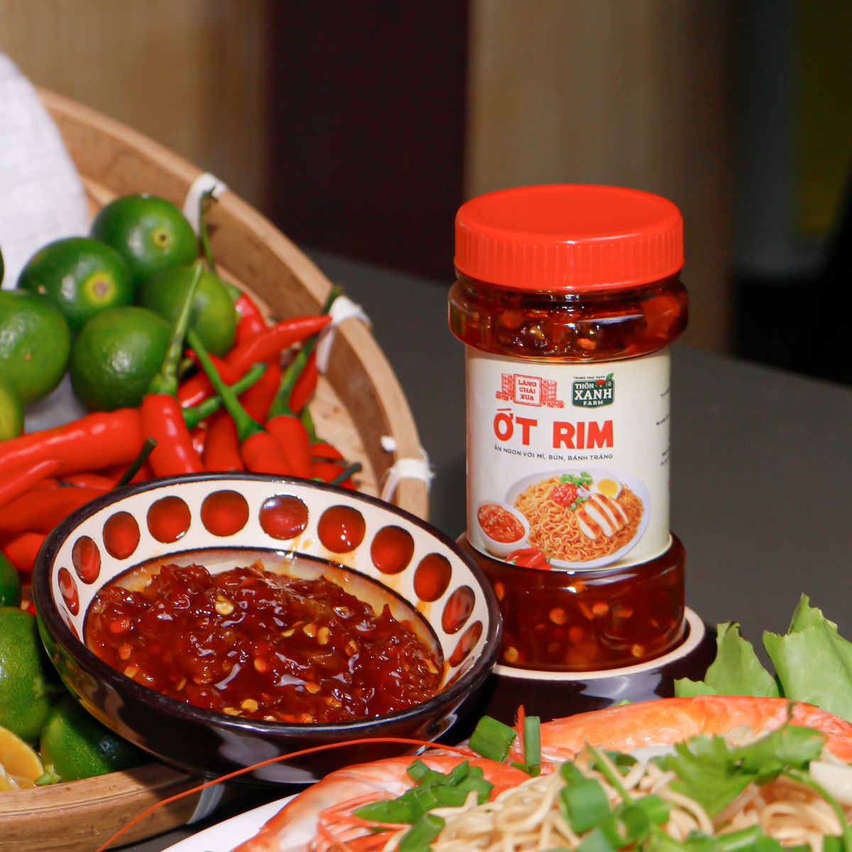 Ớt Rim Làng Chài Xưa hủ 140g Làm Từ Ớt Tươi, Tỏi Tươi Ăn Kèm Với Bún, Mì, Bánh Tráng Ớt Rim Làng Chài Xưa hủ 140g Làm Từ Ớt Tươi, Tỏi Tươi Ăn Kèm Với Bún, Mì, Bánh Tráng