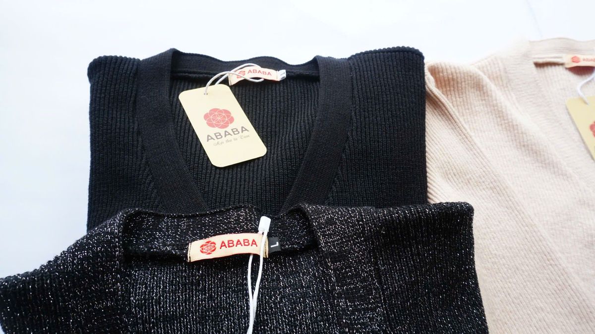 Áo len khoác ngoài Cardigan len nam form đẹp màu nhã nhặn chất mềm mại Cardigan-tron - Hà Đinh Áo len khoác ngoài Cardigan len nam form đẹp màu nhã nhặn chất mềm mại Cardigan-tron - Hà Đinh