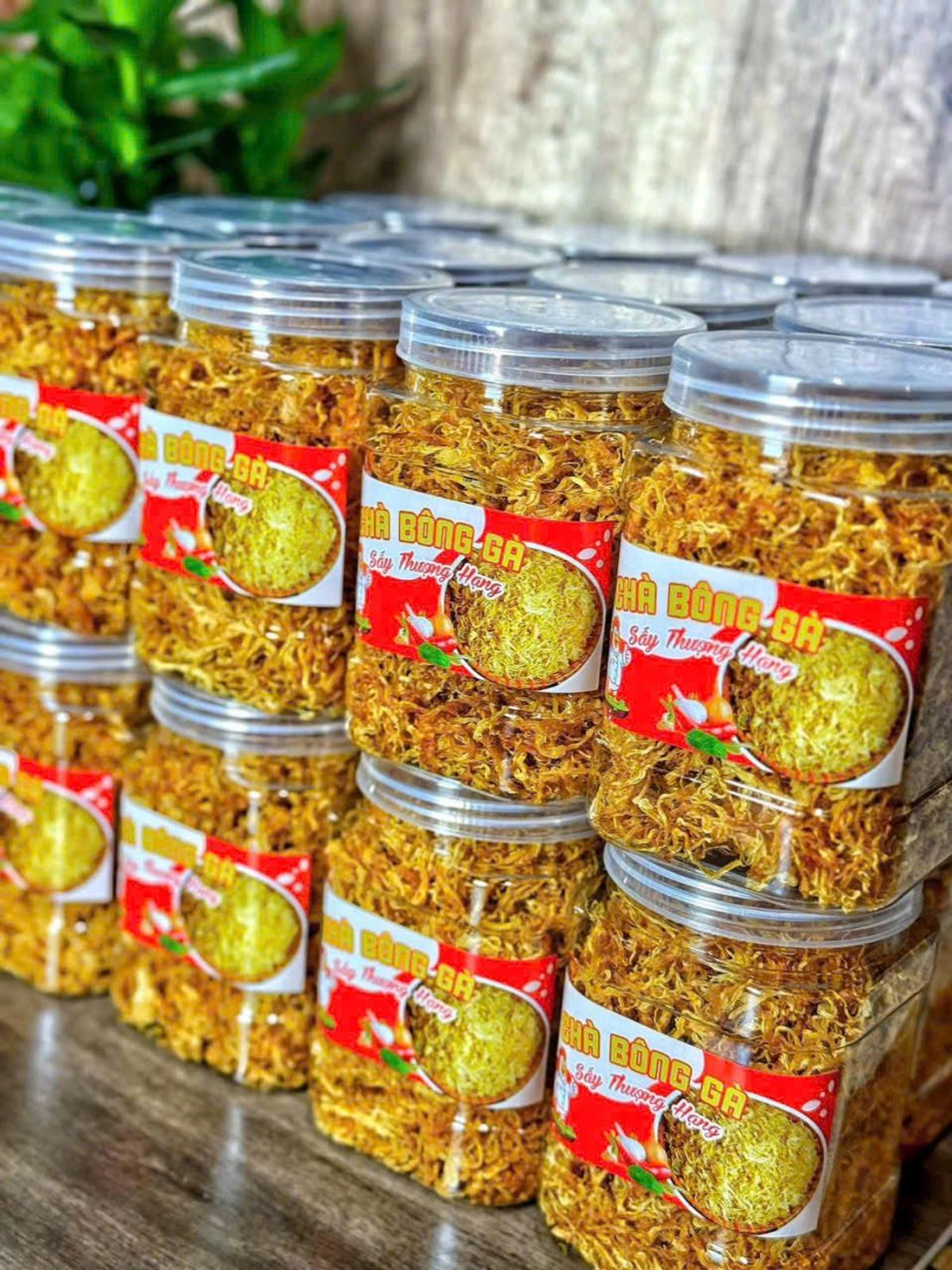 CHÀ BÔNG GÀ SẤY THƯỢNG HẠNG – TƠI MỀM VÀNG ÓNG 250G - WINNIE HOUSE CHÀ BÔNG GÀ SẤY THƯỢNG HẠNG – TƠI MỀM VÀNG ÓNG 250G - WINNIE HOUSE