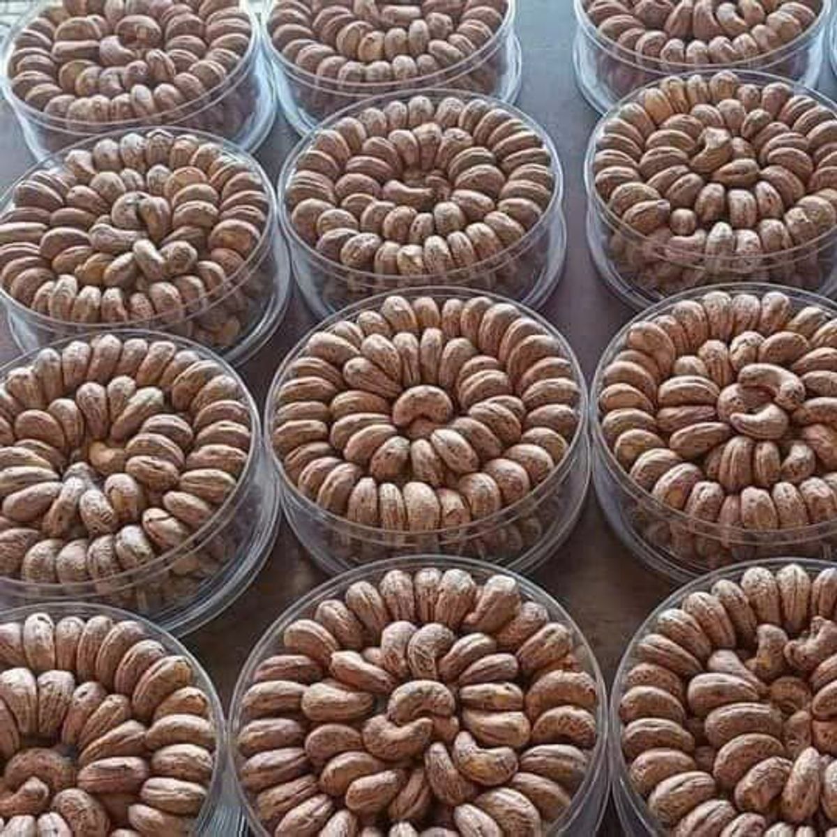 HẠT ĐIỀU XẾP HOA 500G – ĐẶC SẢN TÂY NGUYÊN CAO CẤP HẠT ĐIỀU XẾP HOA 500G – ĐẶC SẢN TÂY NGUYÊN CAO CẤP
