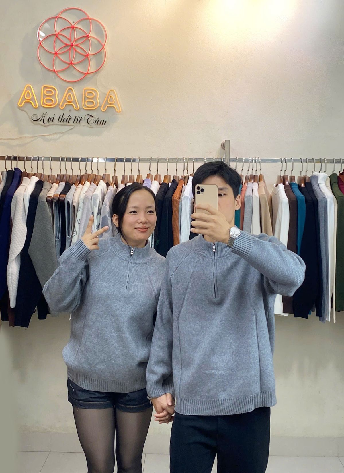 Mẫu áo len nam cổ 5p khóa zip hàng Cao Cấp Dày 2 màu Đen - Ghi Size M L XL XXL 3XL Hà Đinh - 5pzip-f6639 Mẫu áo len nam cổ 5p khóa zip hàng Cao Cấp Dày 2 màu Đen - Ghi Size M L XL XXL 3XL Hà Đinh - 5pzip-f6639