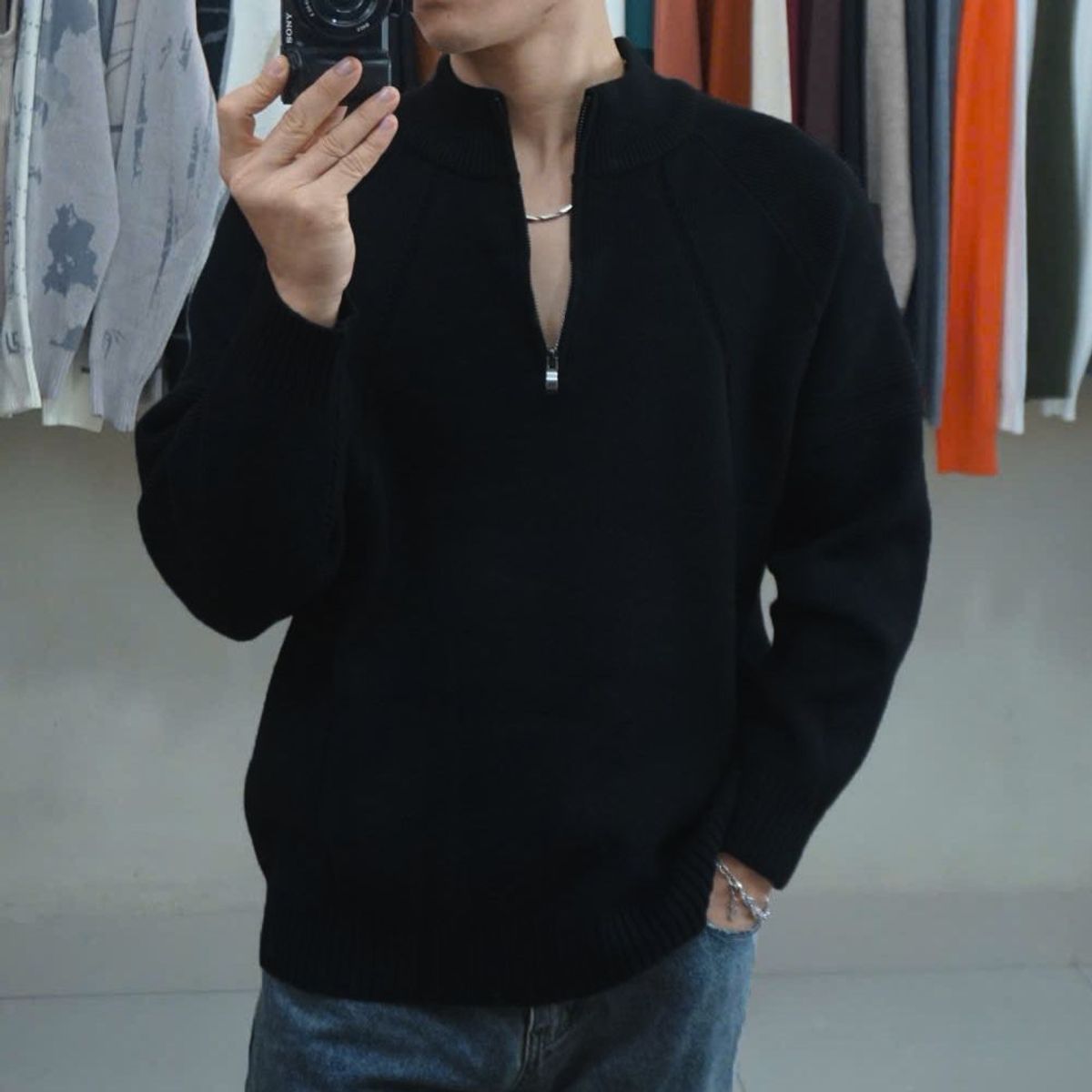 Mẫu áo len nam cổ 5p khóa zip hàng Cao Cấp Dày 2 màu Đen - Ghi Size M L XL XXL 3XL Hà Đinh - 5pzip-f6639 Mẫu áo len nam cổ 5p khóa zip hàng Cao Cấp Dày 2 màu Đen - Ghi Size M L XL XXL 3XL Hà Đinh - 5pzip-f6639
