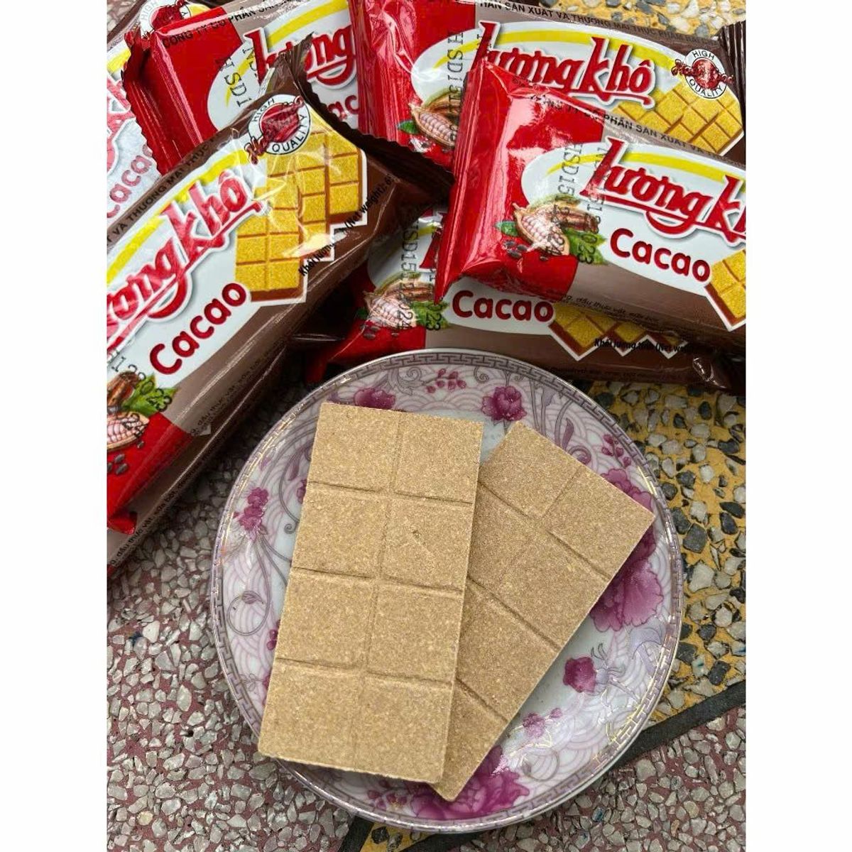 Lương khô Hải Châu 65gr/gói/2 thanh, vị ĐẬU XANH hoặc CACAO, thơm béo, nhiều dinh dưỡng - SET 10 GÓI Lương khô Hải Châu 65gr/gói/2 thanh, vị ĐẬU XANH hoặc CACAO, thơm béo, nhiều dinh dưỡng - SET 10 GÓI