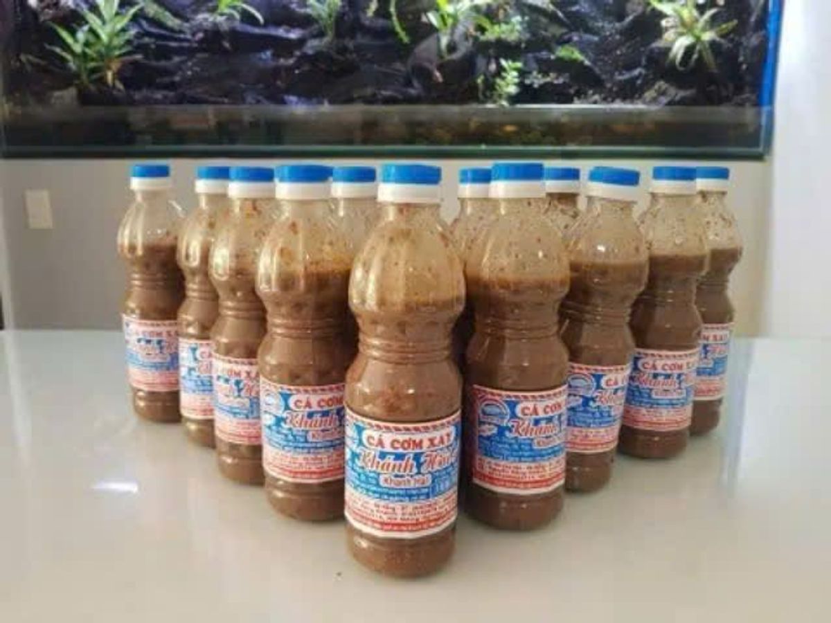 Mắm nêm cá cơm Khánh Hải, loại cá xay nhuyễn, đậm đà hương vị miền Trung - 500ml/chai Mắm nêm cá cơm Khánh Hải, loại cá xay nhuyễn, đậm đà hương vị miền Trung - 500ml/chai