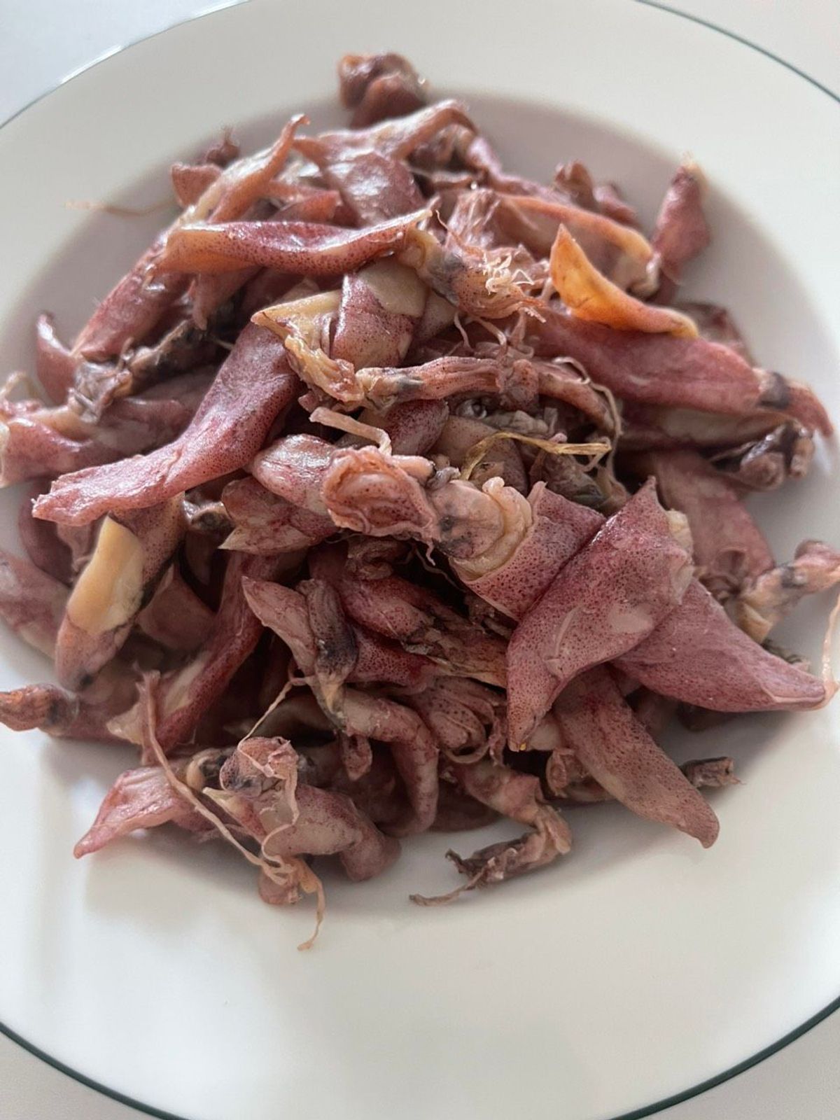 Mực muối phơi ghe, hàng dẻo, khô ít muối, thịt dày, thơm ngon đưa cơm - CON NHỎ - 500GR Mực muối phơi ghe, hàng dẻo, khô ít muối, thịt dày, thơm ngon đưa cơm - CON NHỎ - 500GR